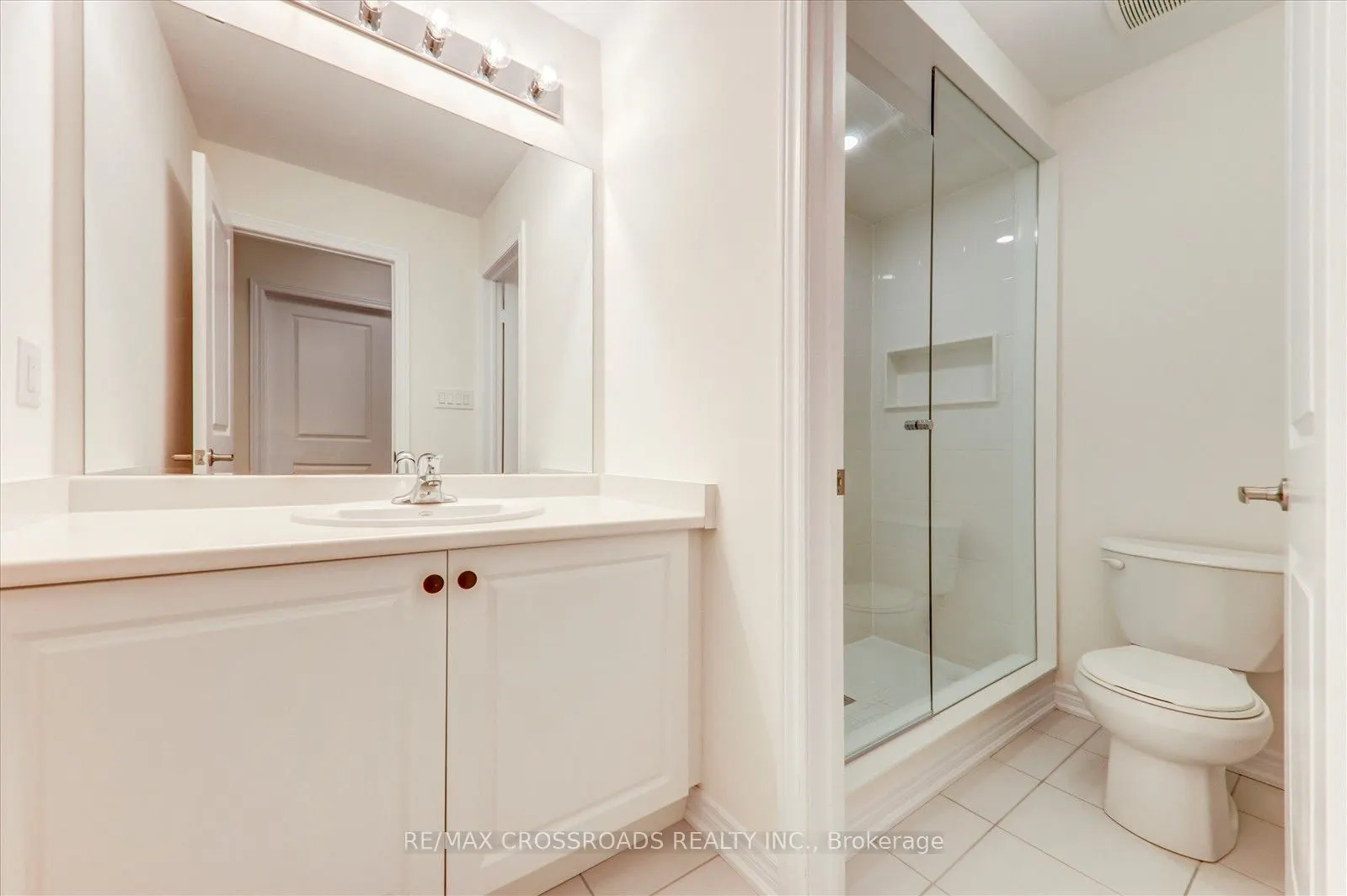 2077 Horace Duncan Crescent