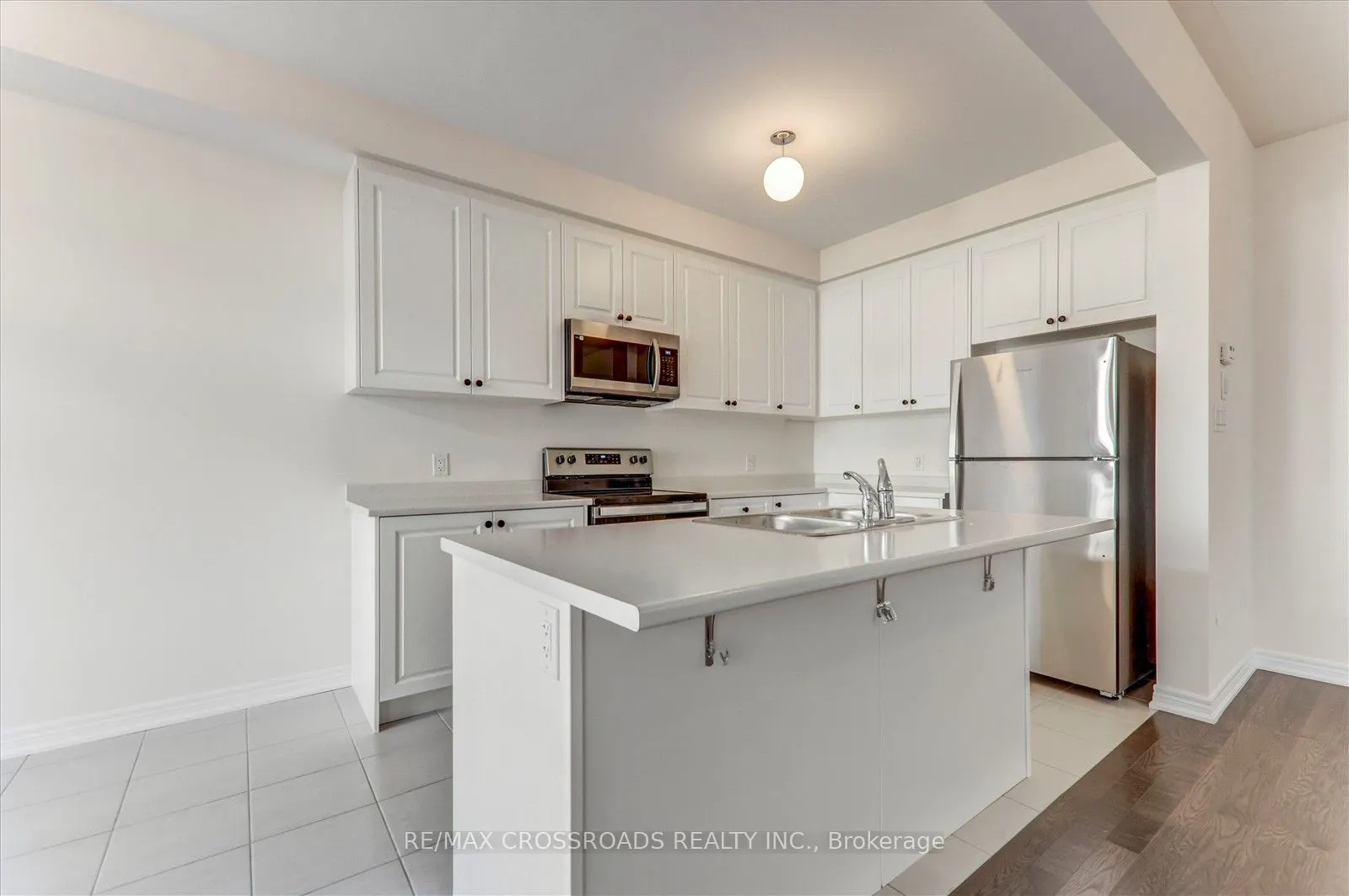 2077 Horace Duncan Crescent