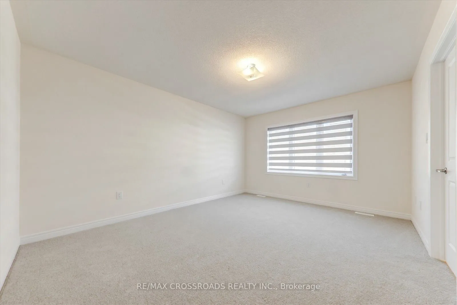 2077 Horace Duncan Crescent