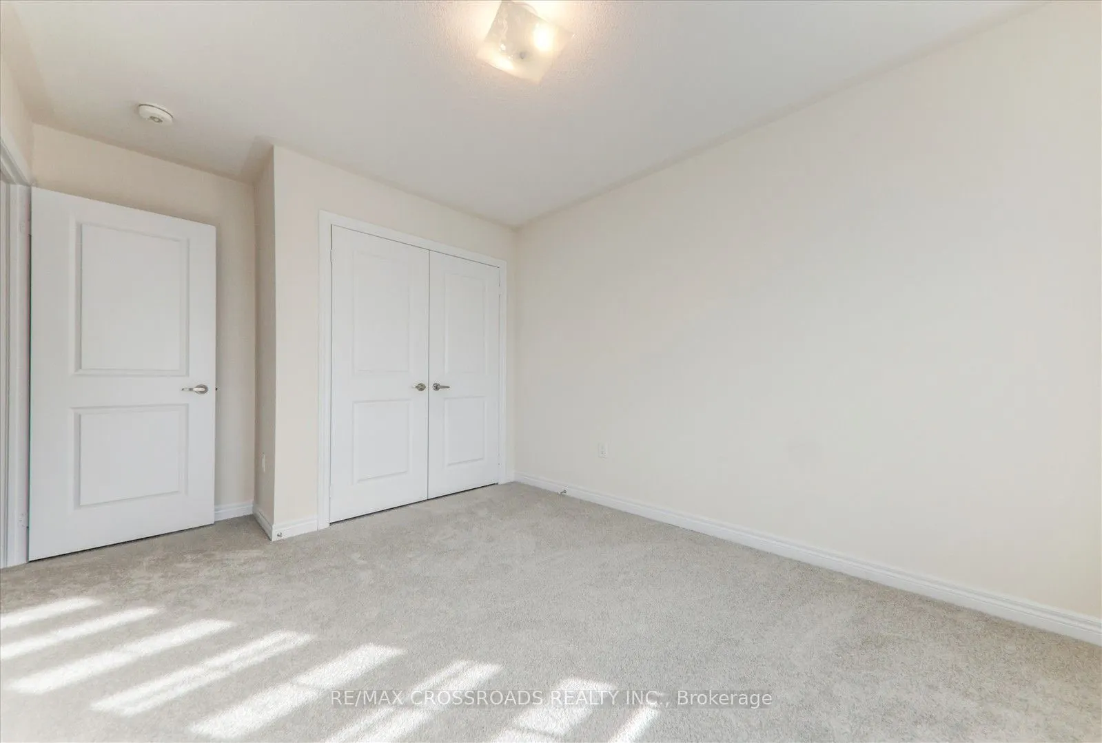 2077 Horace Duncan Crescent