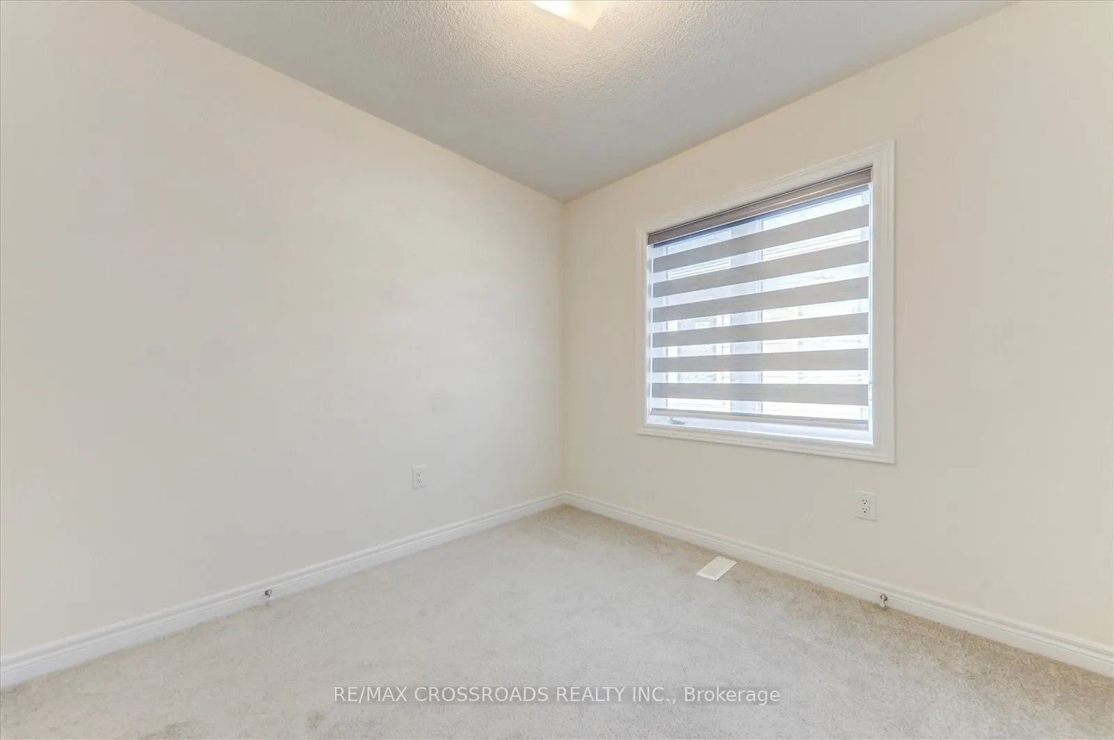 2077 Horace Duncan Crescent