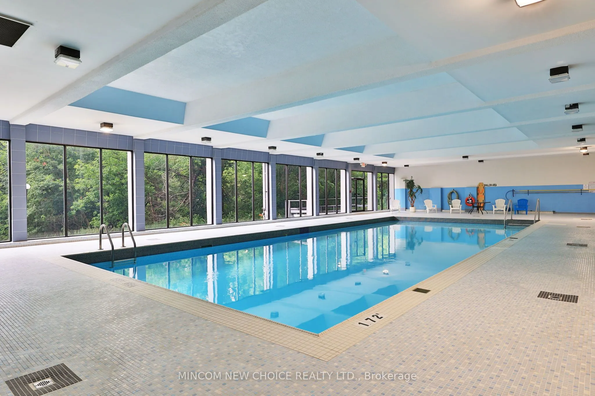 92 Church Street S, #411