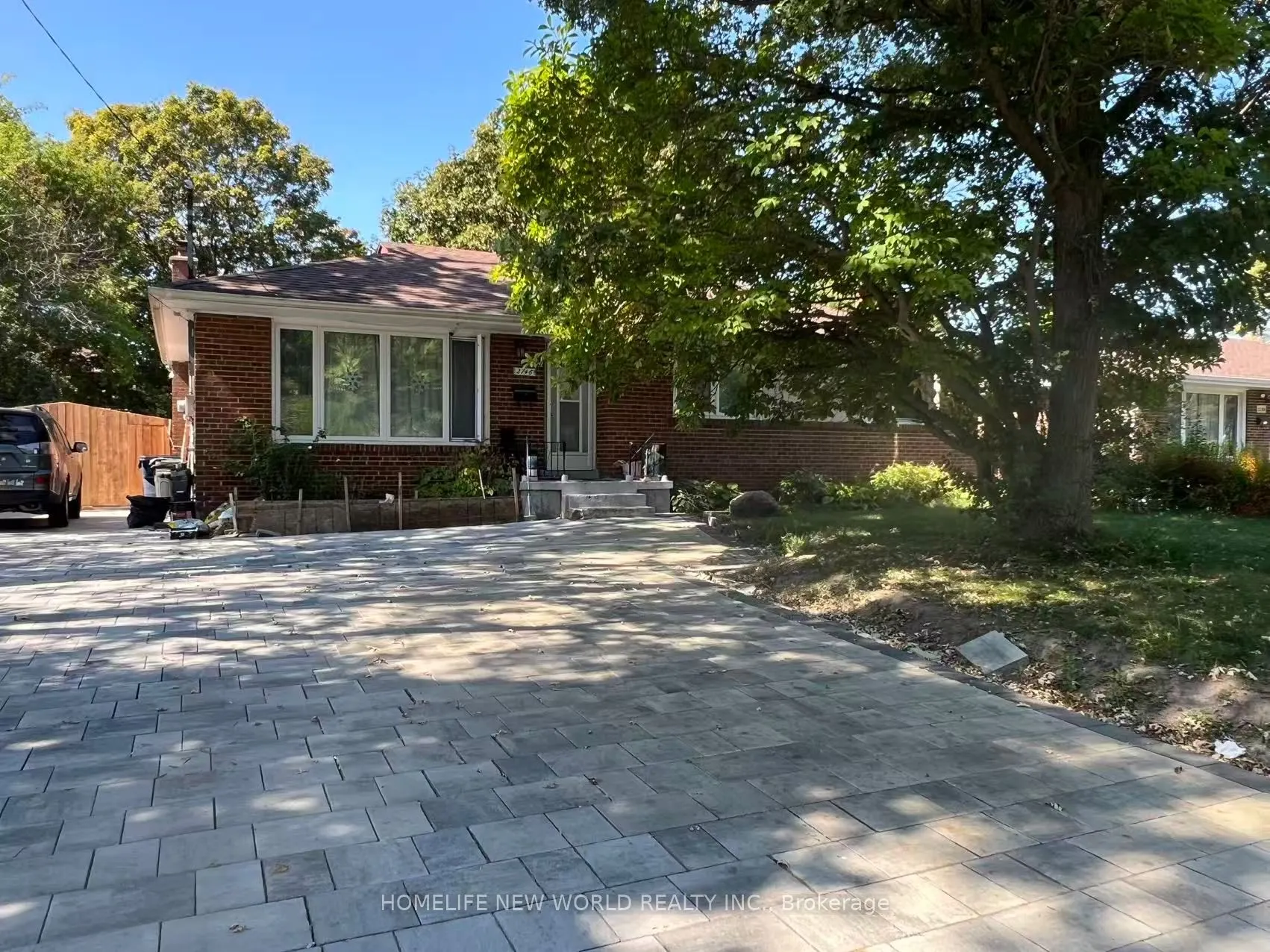 2746 Midland Avenue, #Main