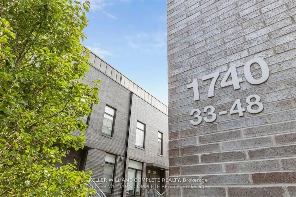 1740 Simcoe Street N, #40