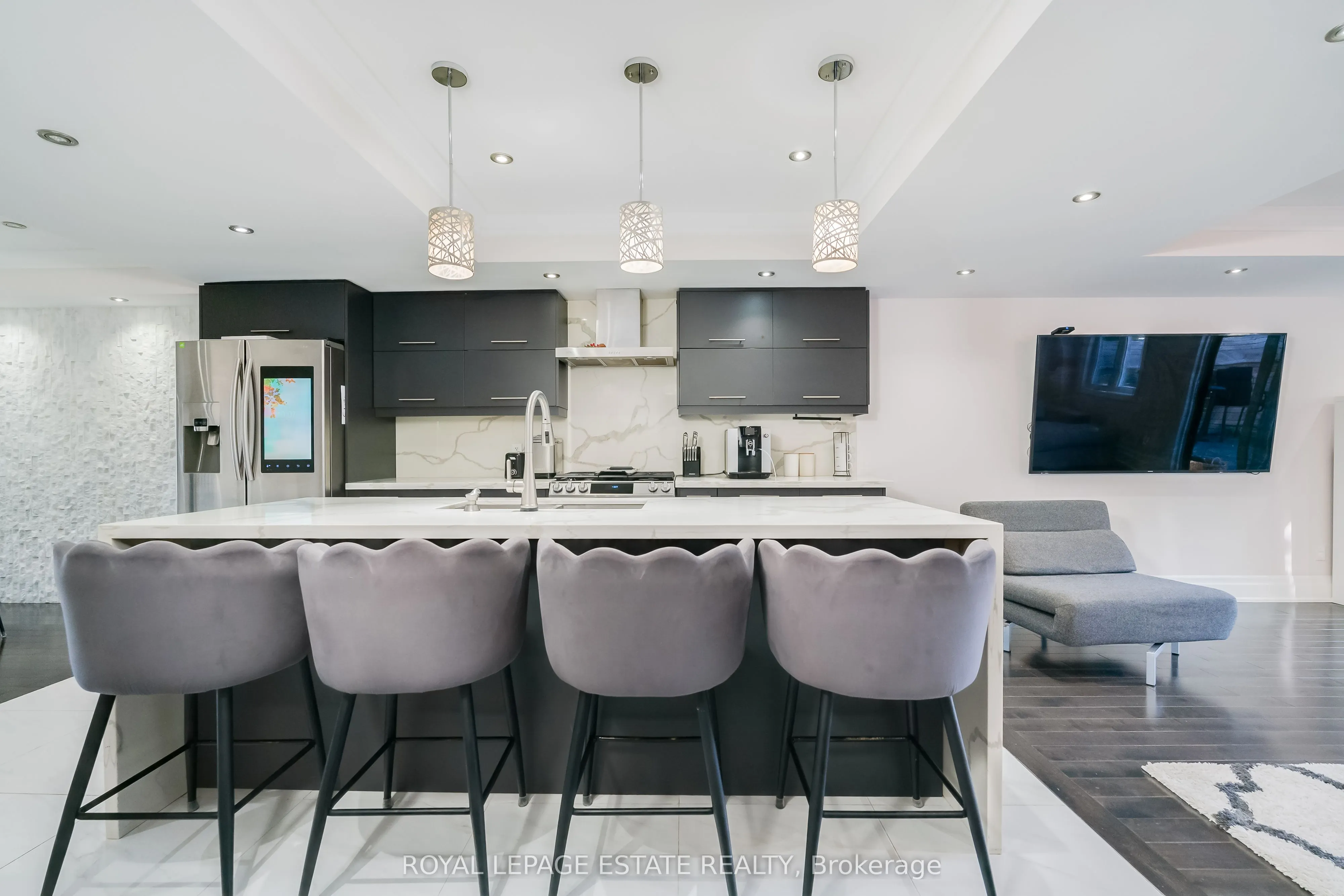 141 South Edgely Avenue, #MAIN & UPPER