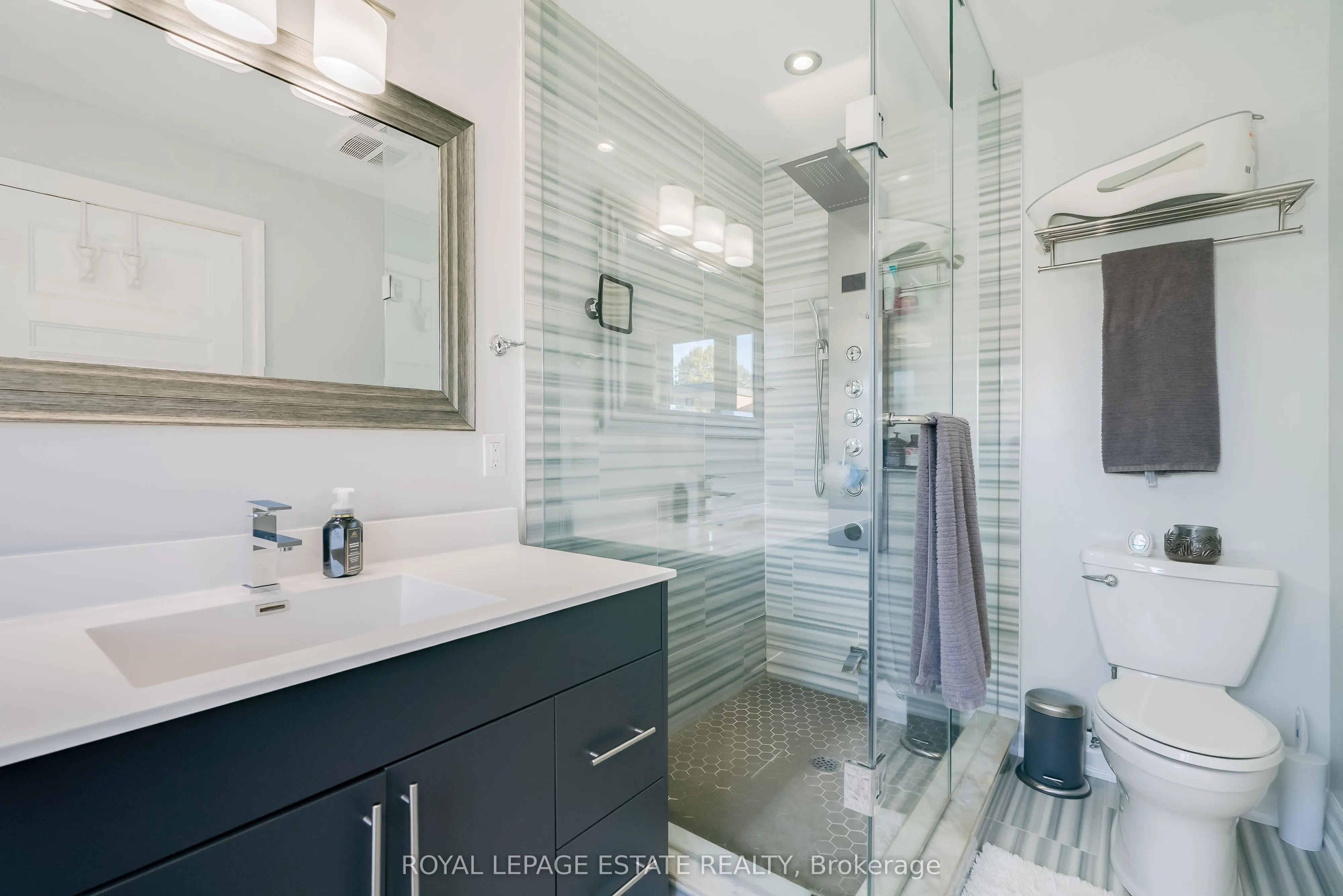 141 South Edgely Avenue, #MAIN & UPPER