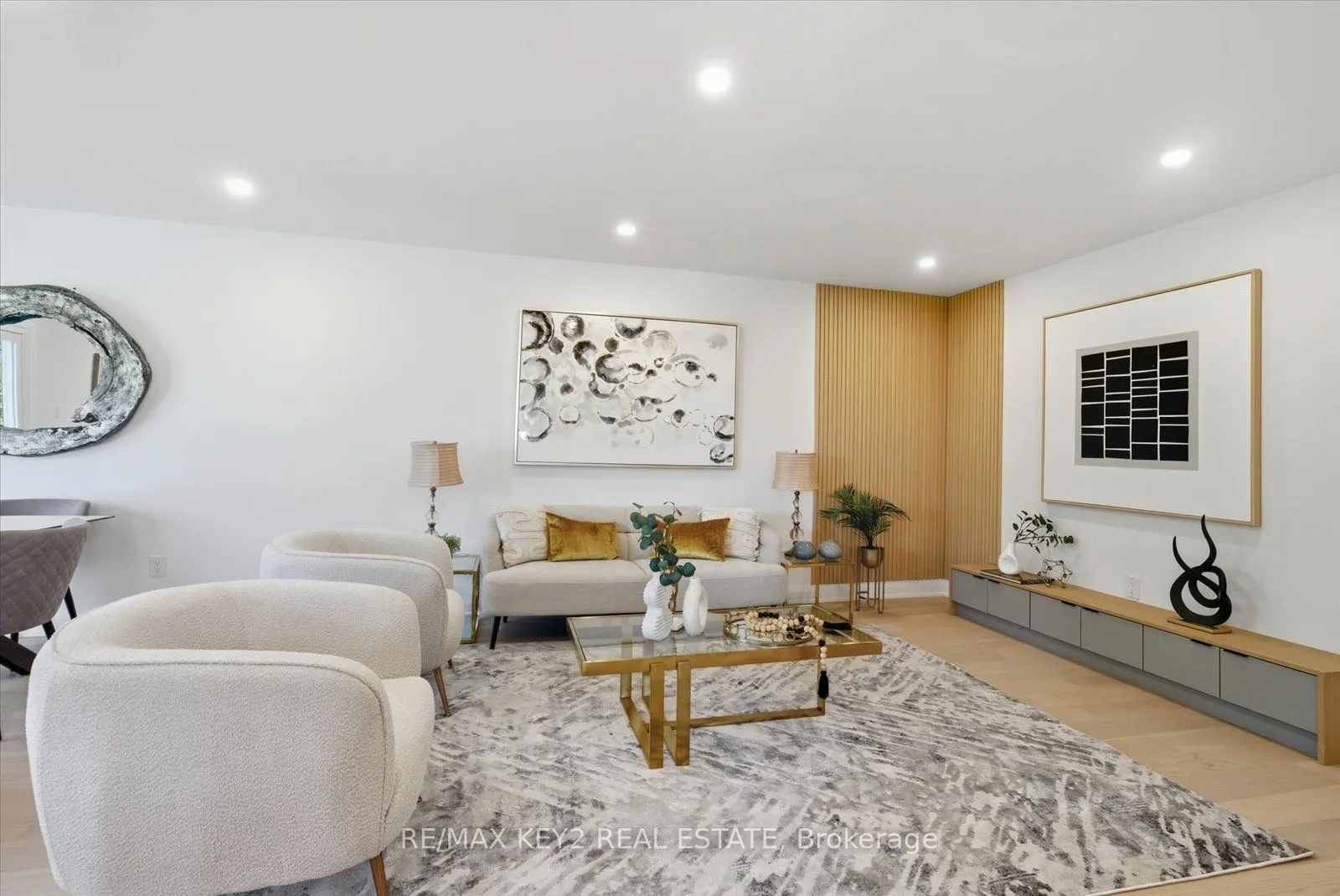 73 Glen Springs Drive