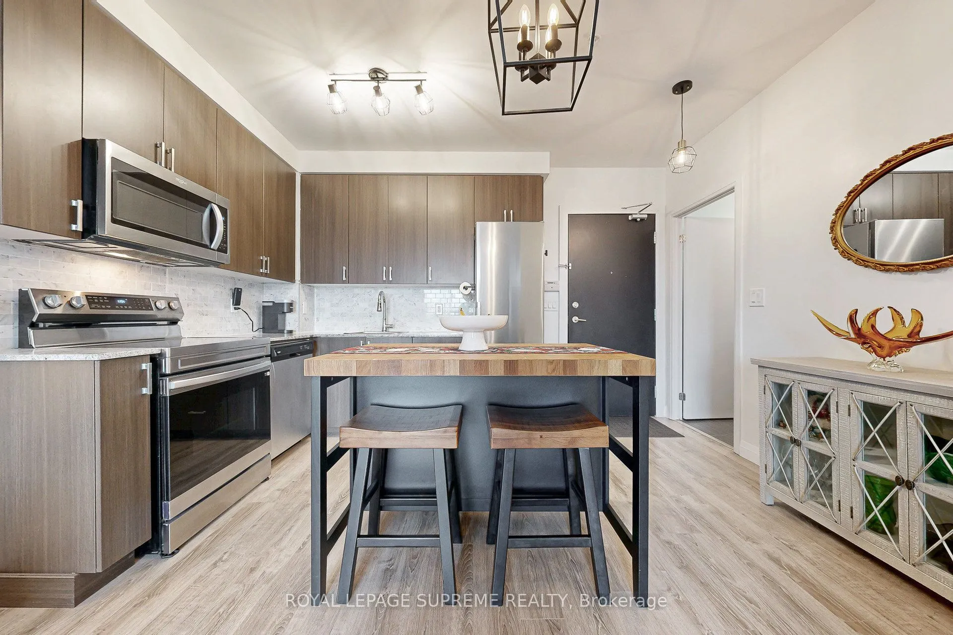 22 East Haven Drive, #606