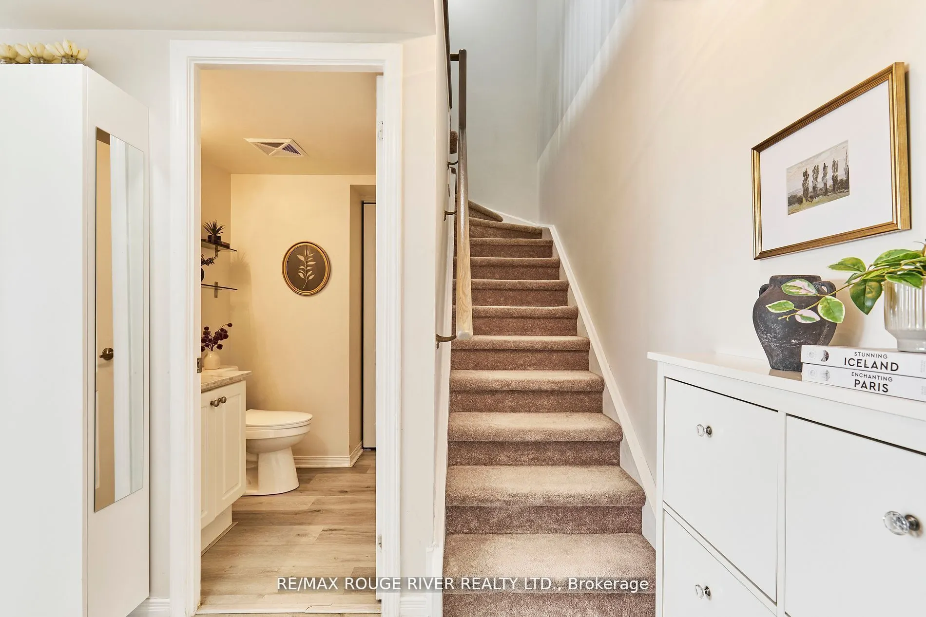 25 Strangford Lane, #312