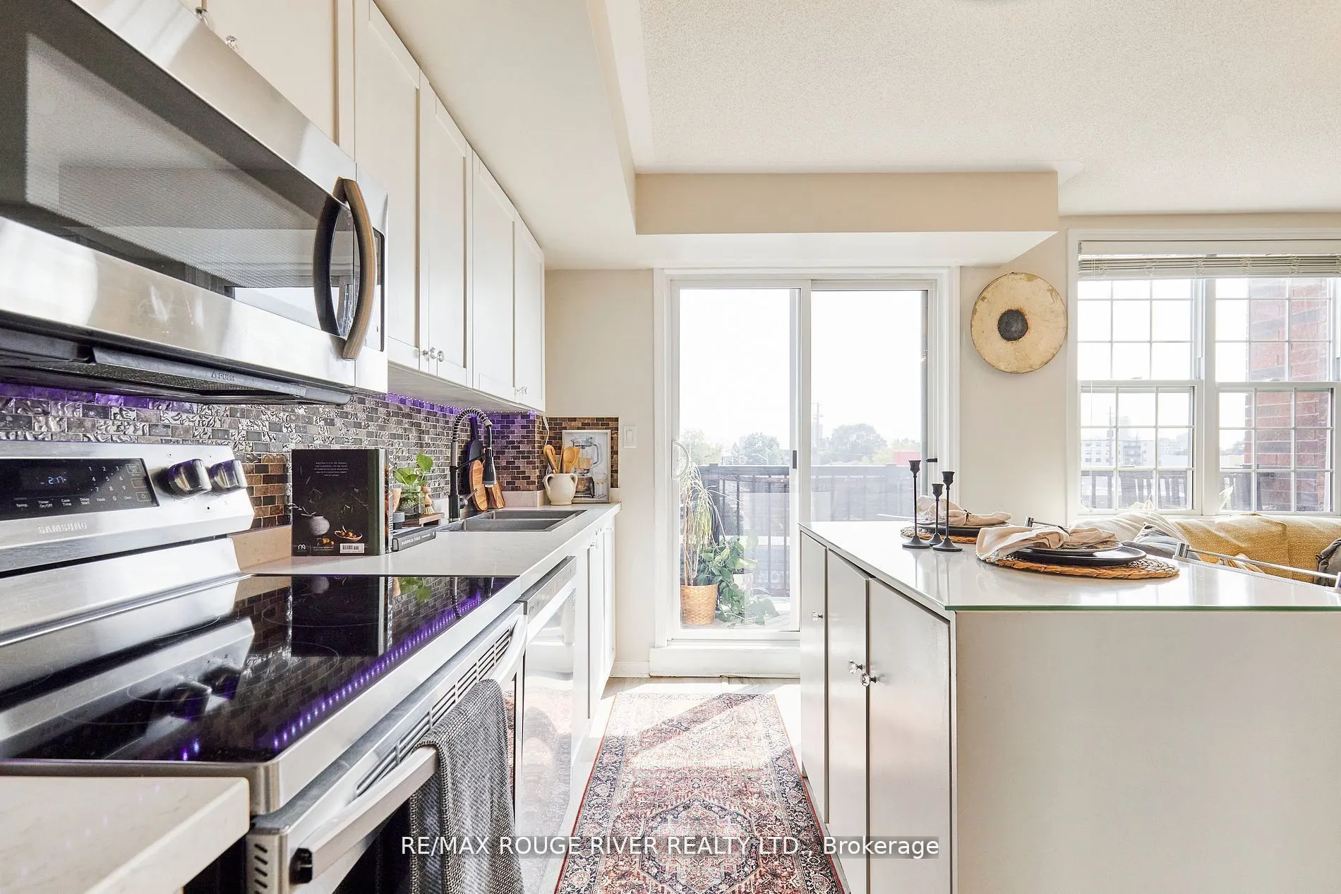 25 Strangford Lane, #312