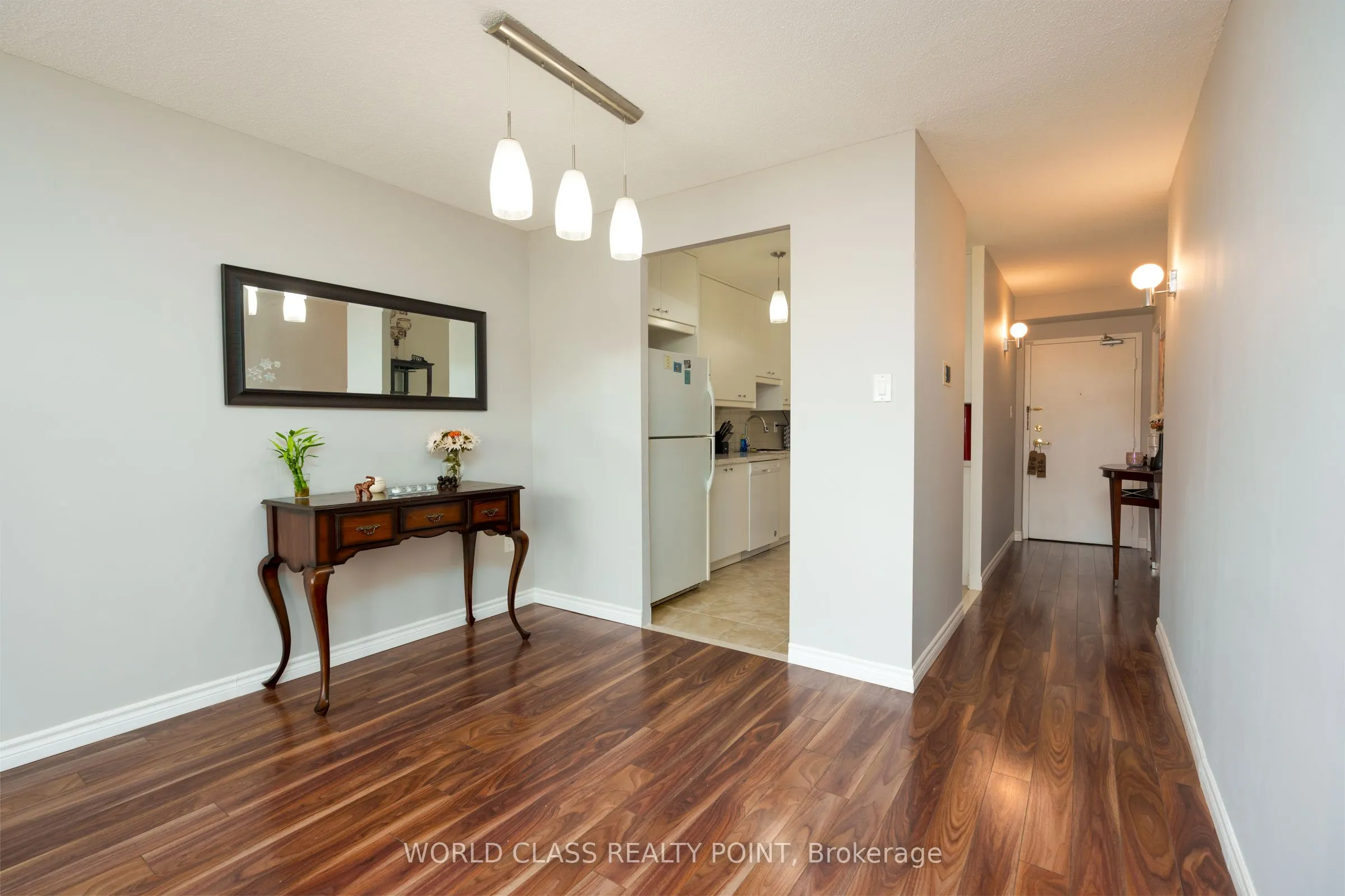 121 Ling Road, #1406