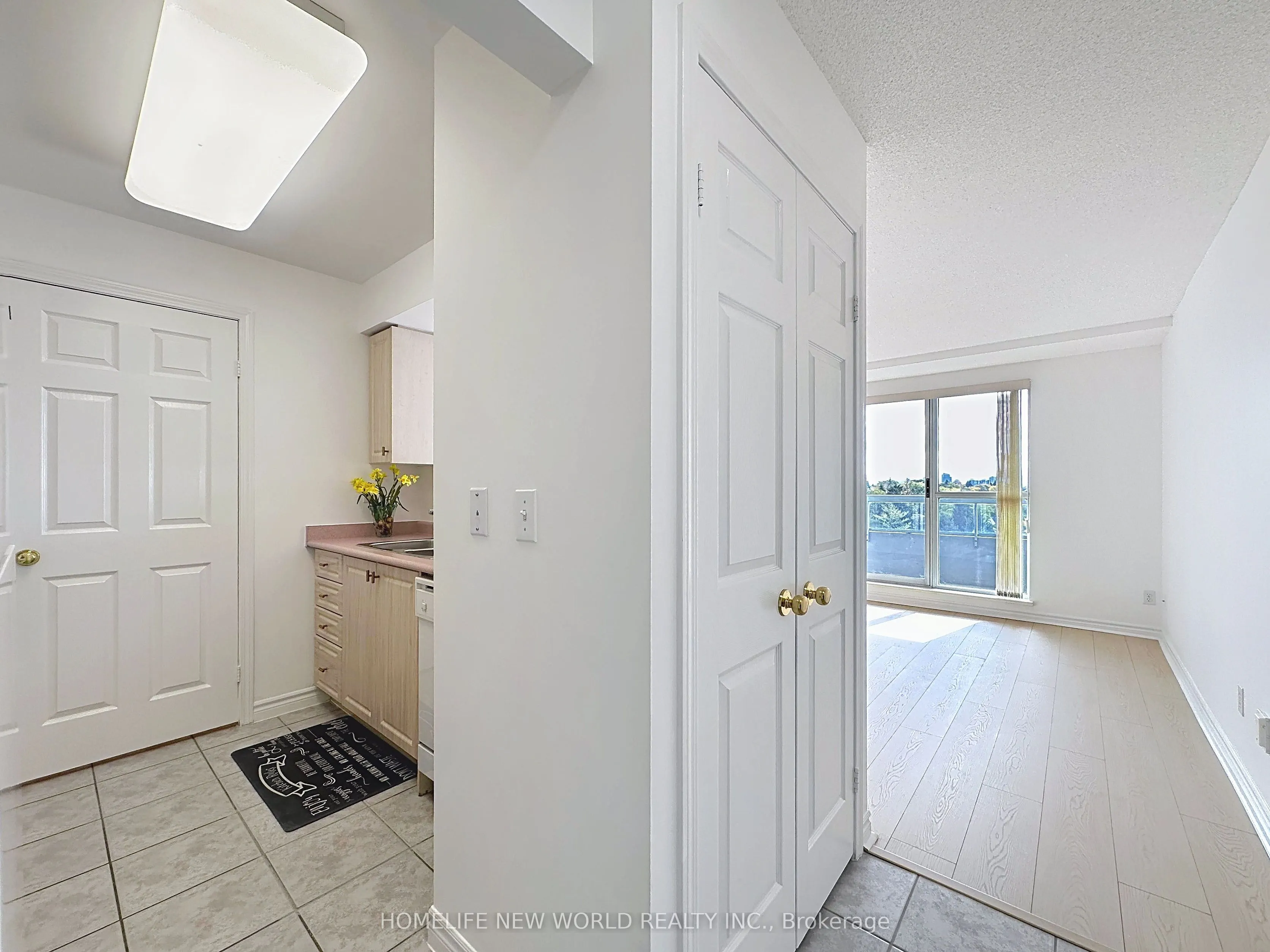 5039 Finch Avenue E, #708