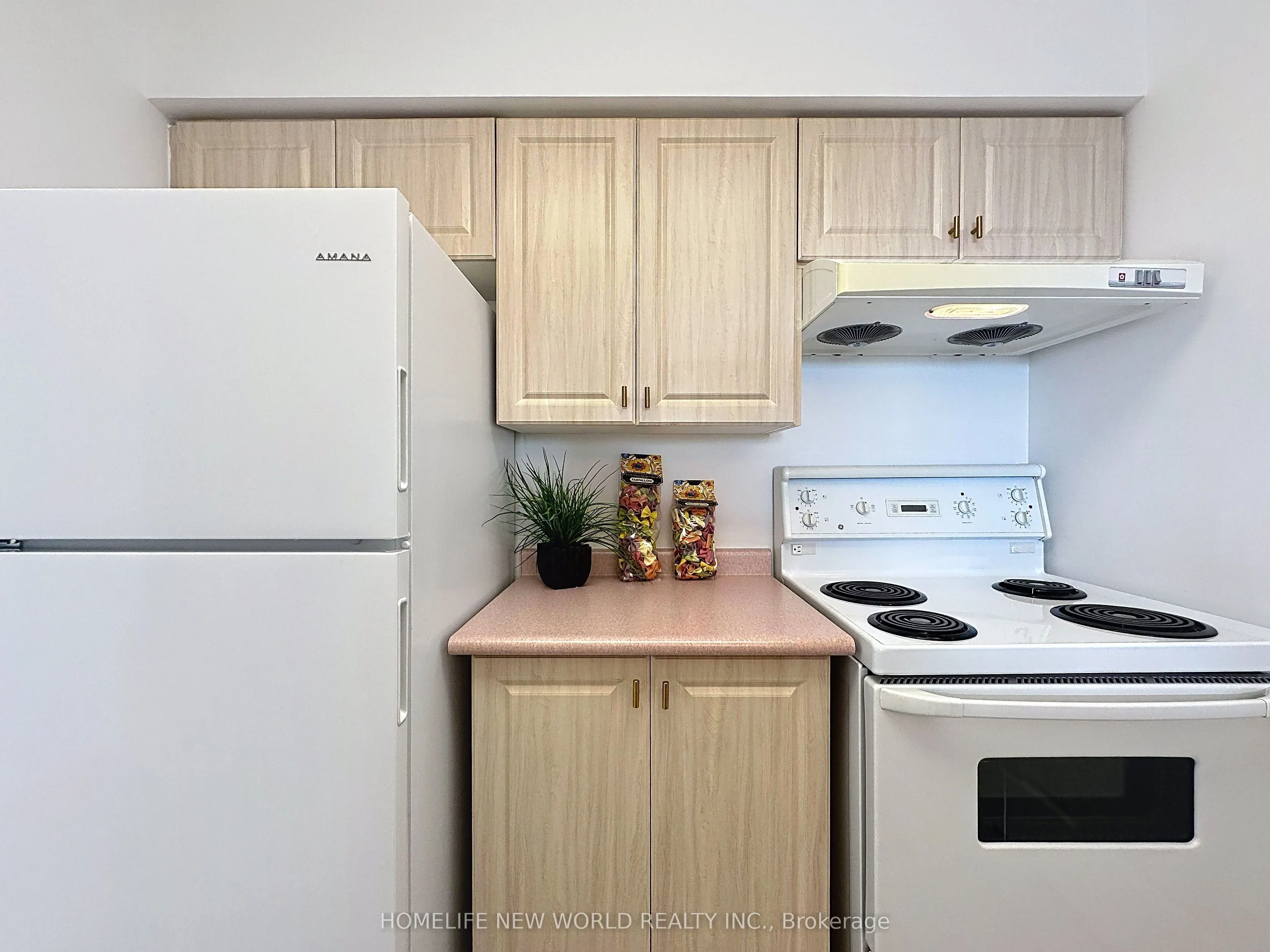 5039 Finch Avenue E, #708