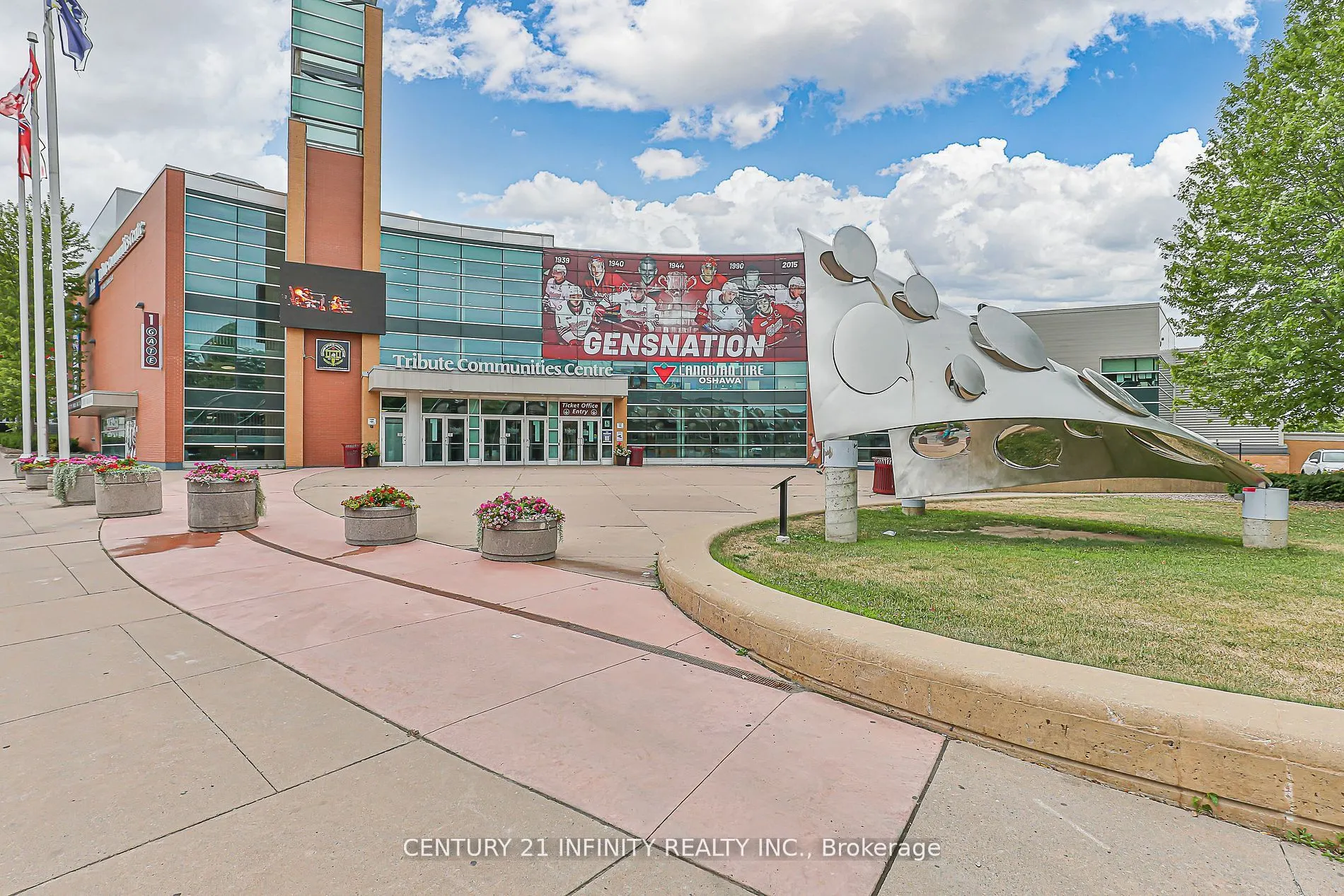 80 Athol Street E, #306