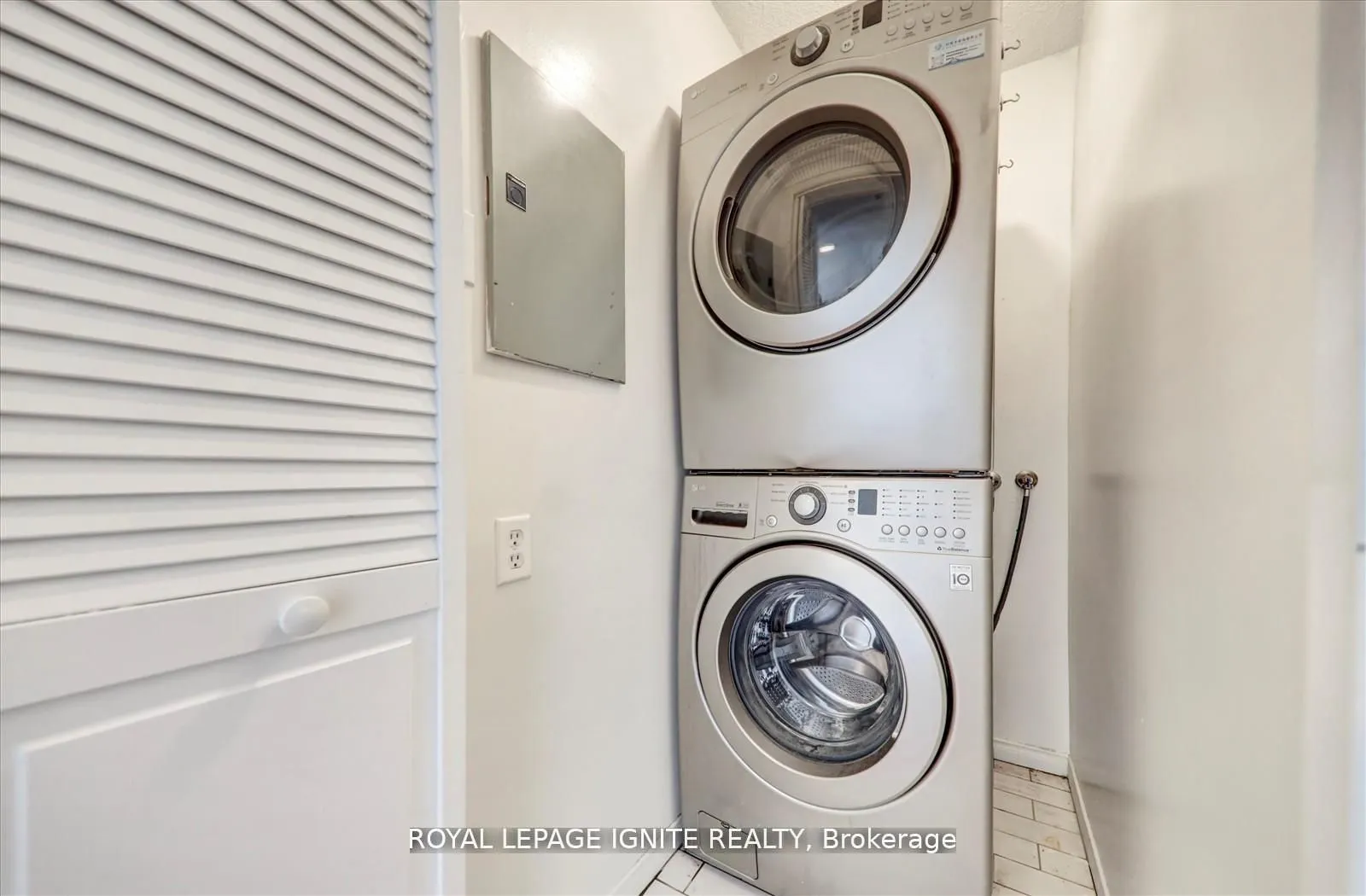 330 McCowan Road, #Penthouse  1914