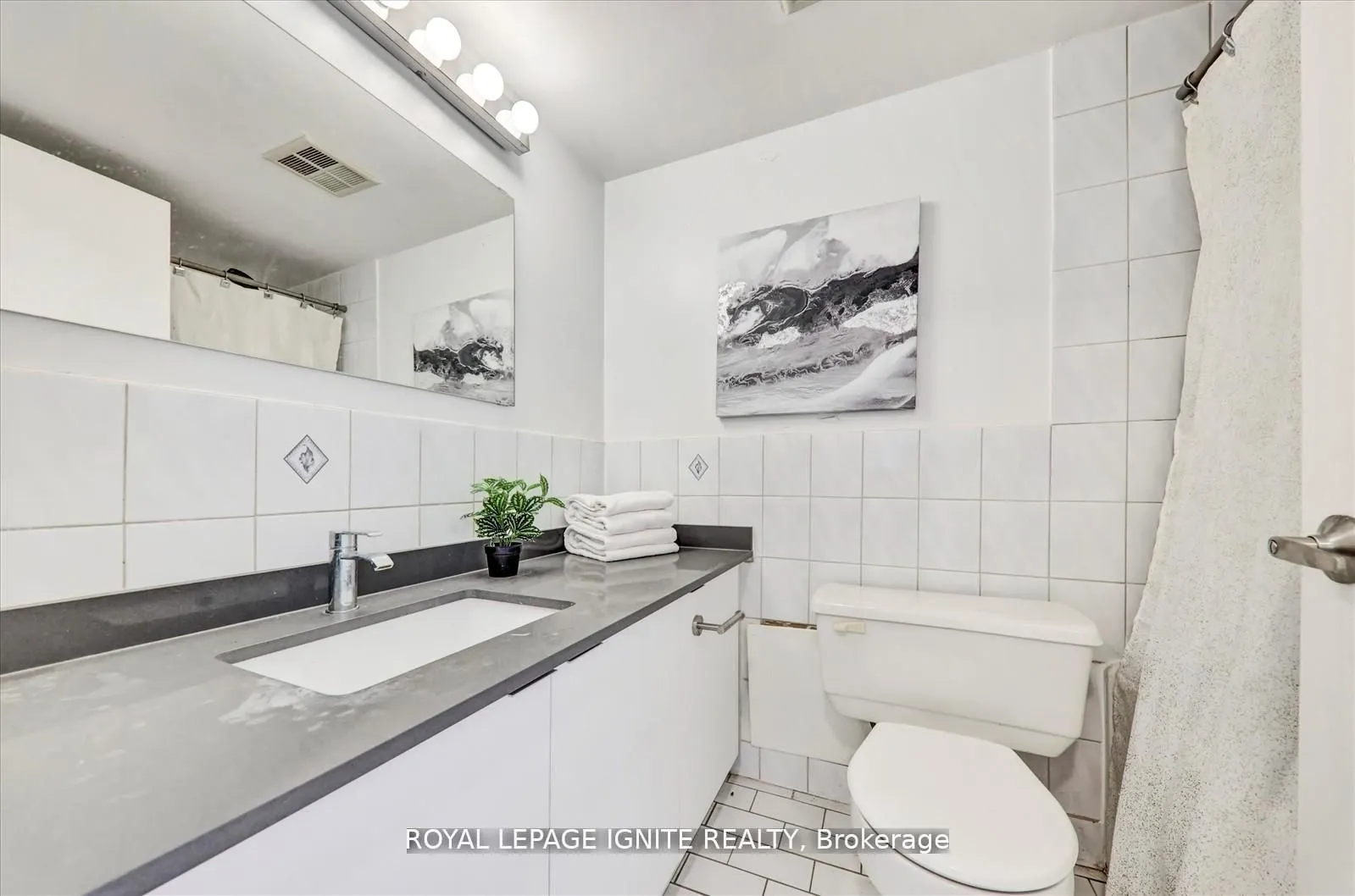 330 McCowan Road, #Penthouse  1914