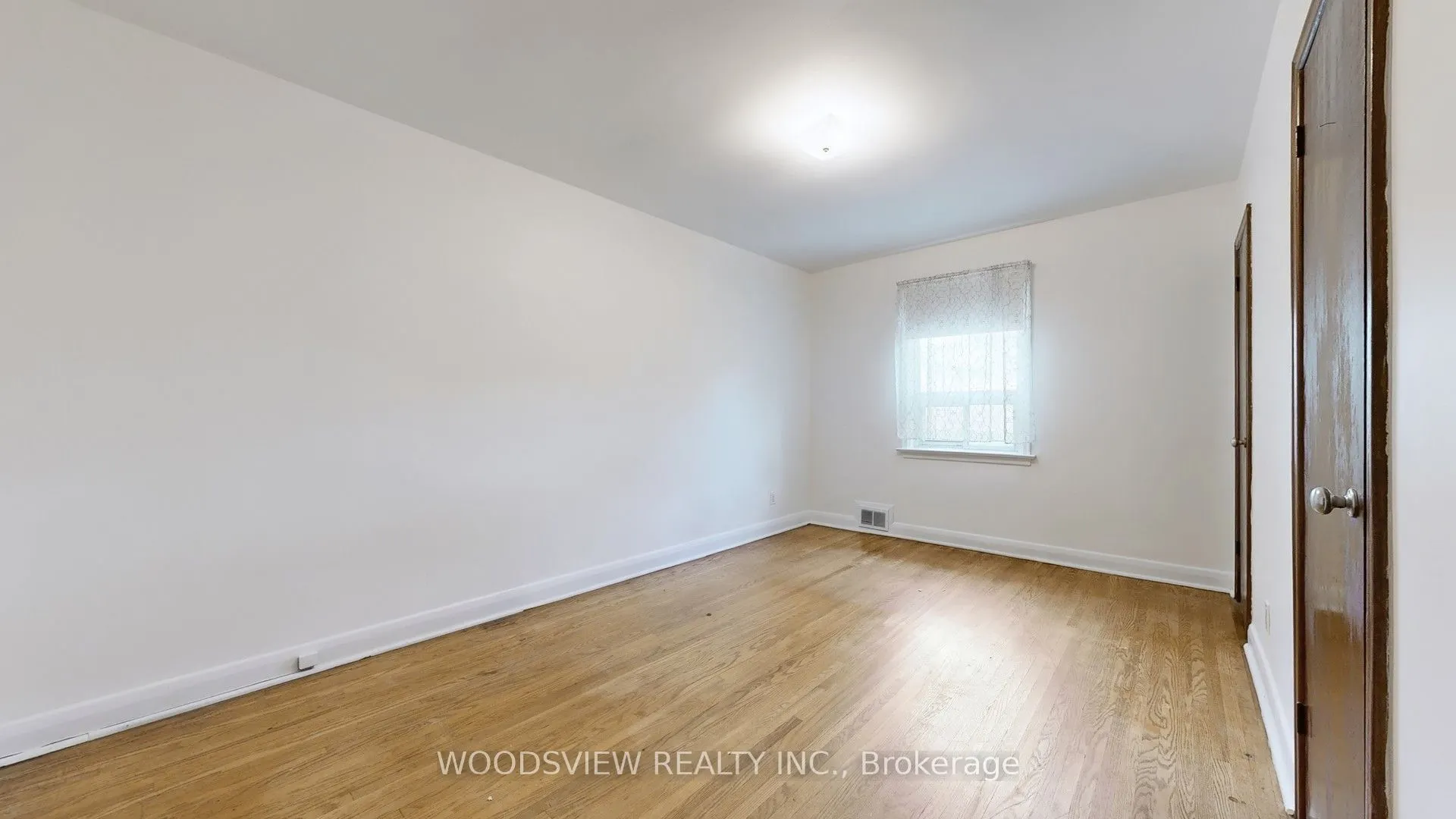 14 Shandara Crescent