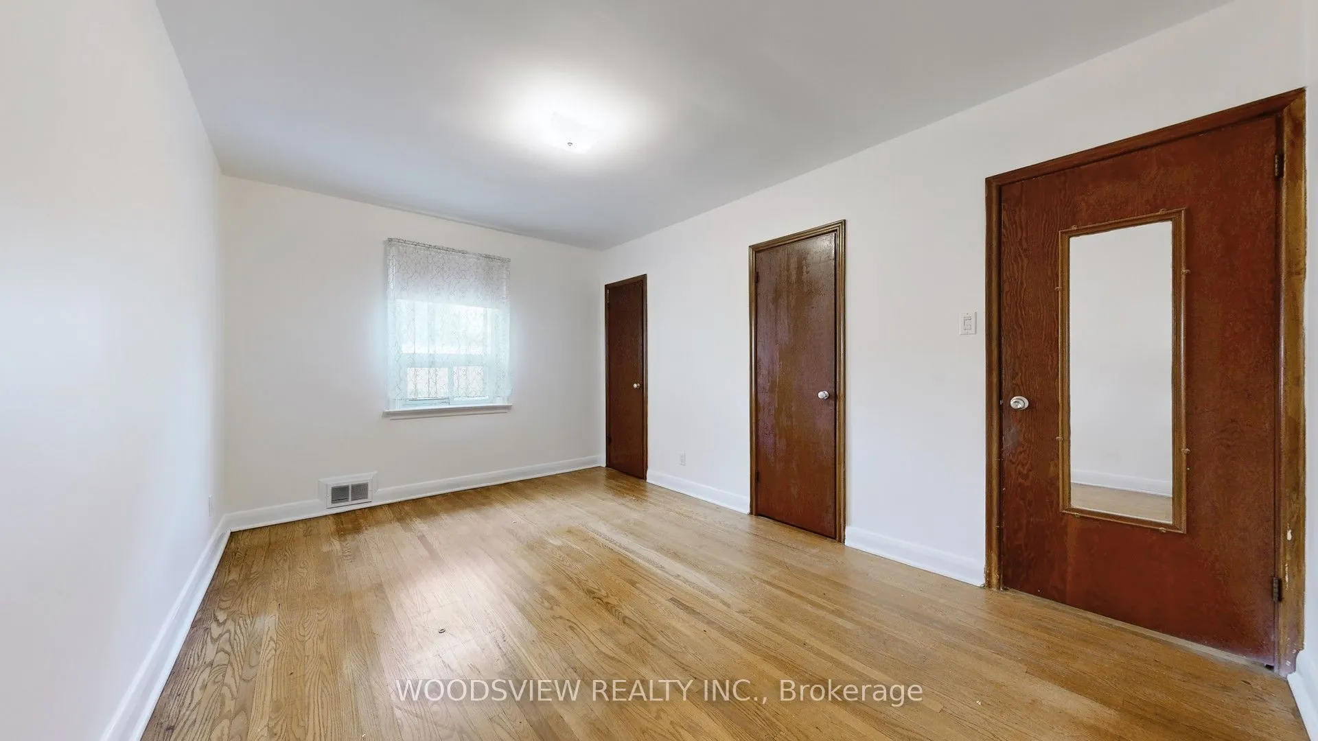 14 Shandara Crescent