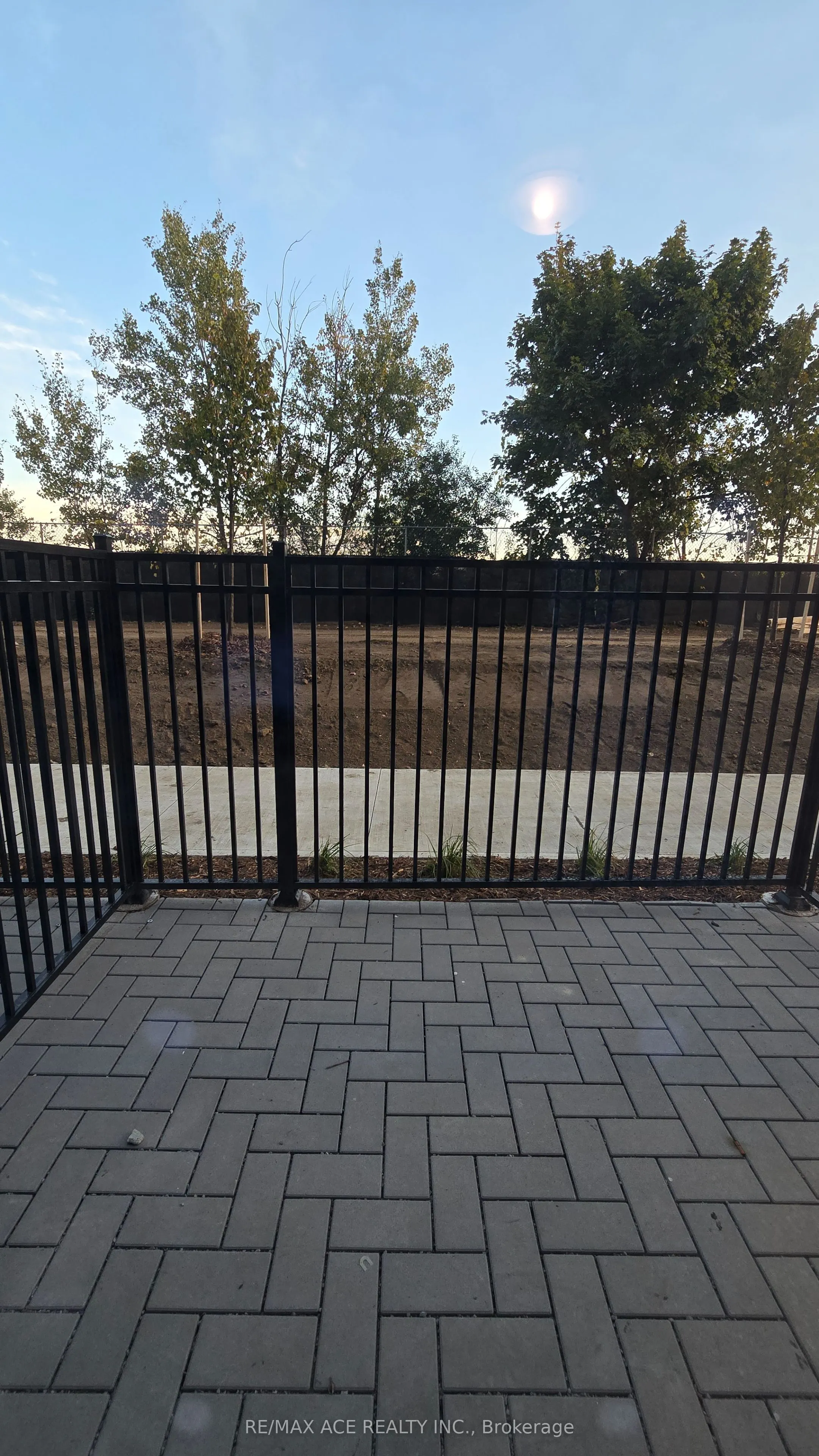 7439 Kingston Road, #110