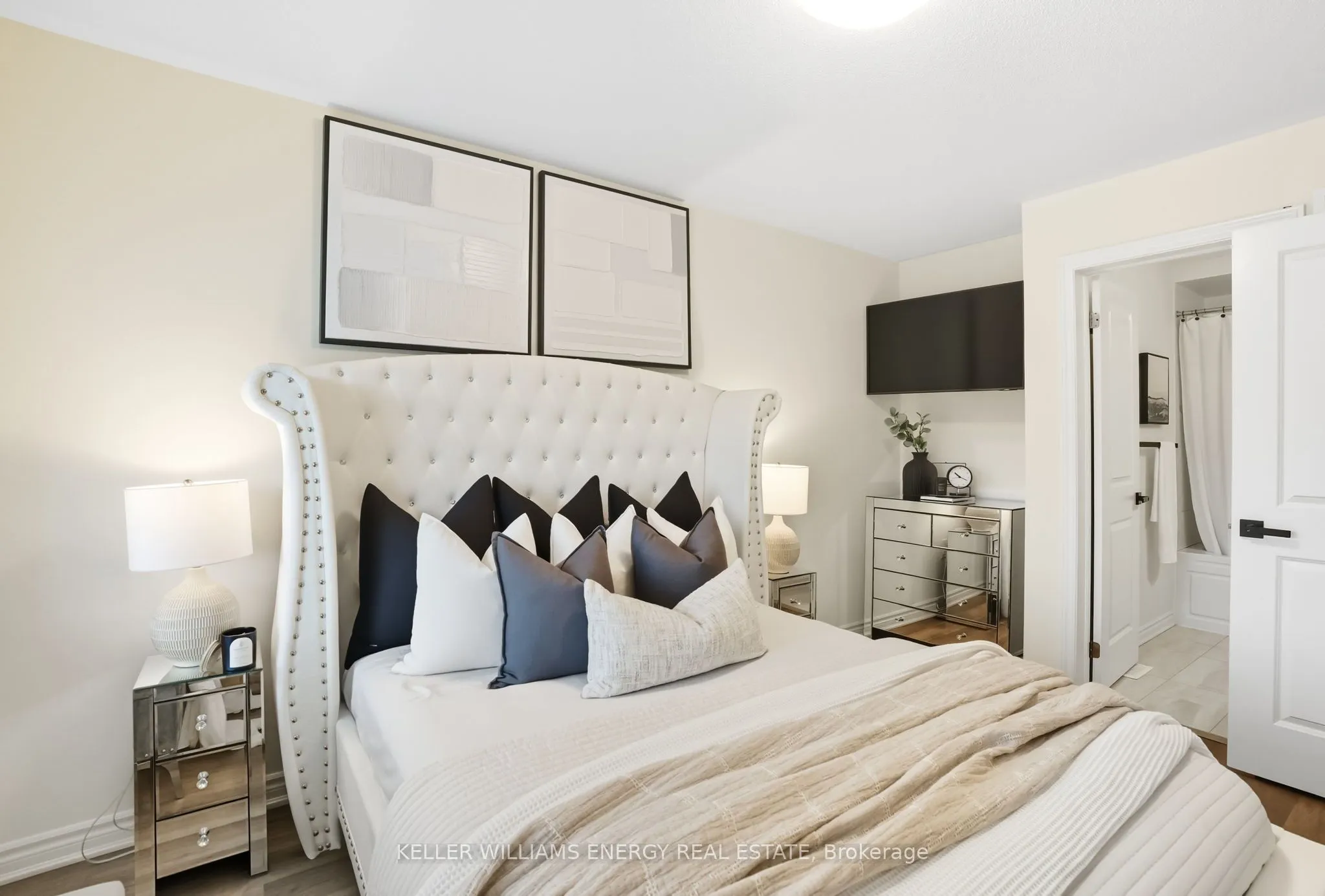 1034 Reflection Place, #620