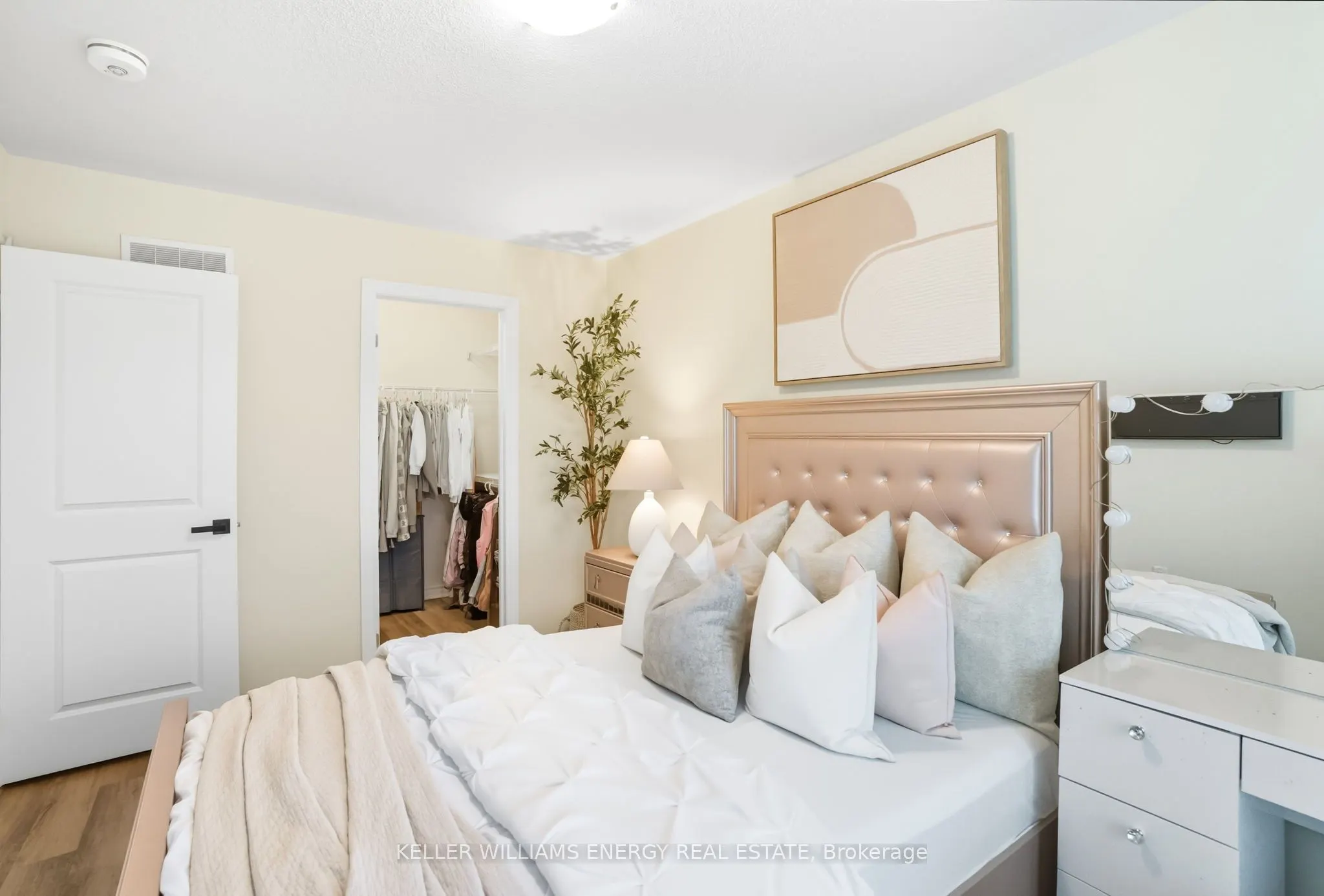 1034 Reflection Place, #620