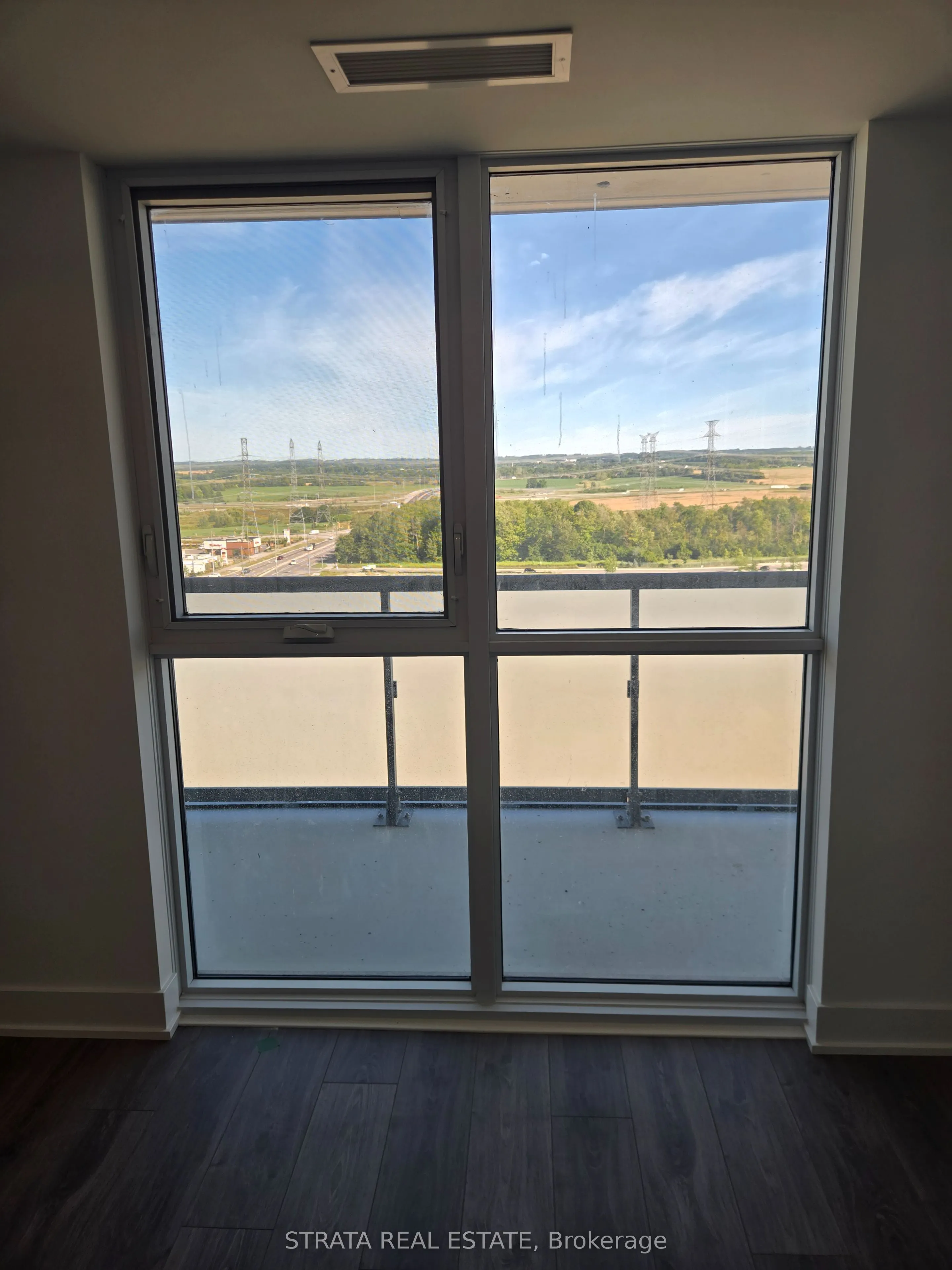 2425 Simcoe Street N, #1633