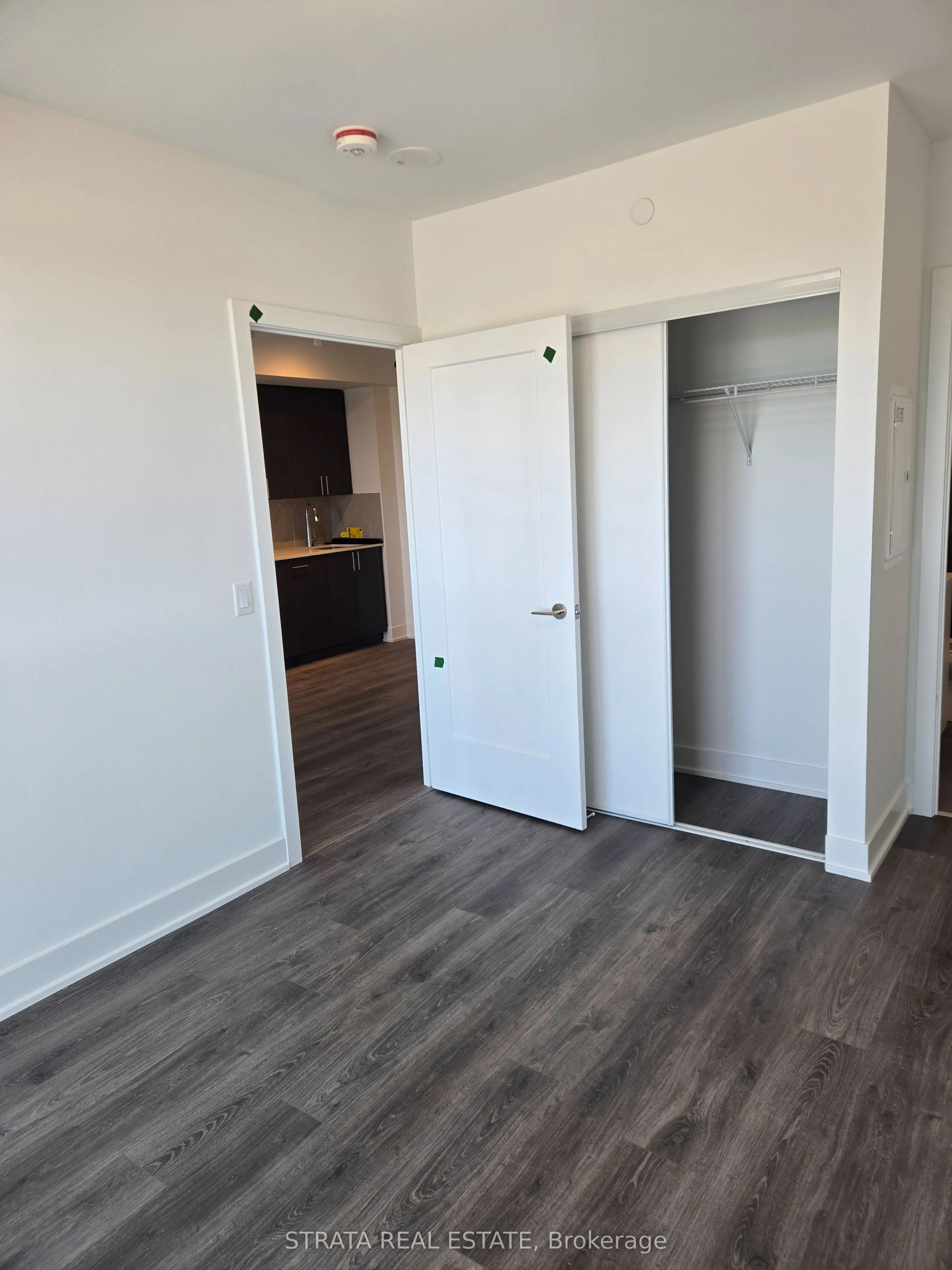 2425 Simcoe Street N, #1633