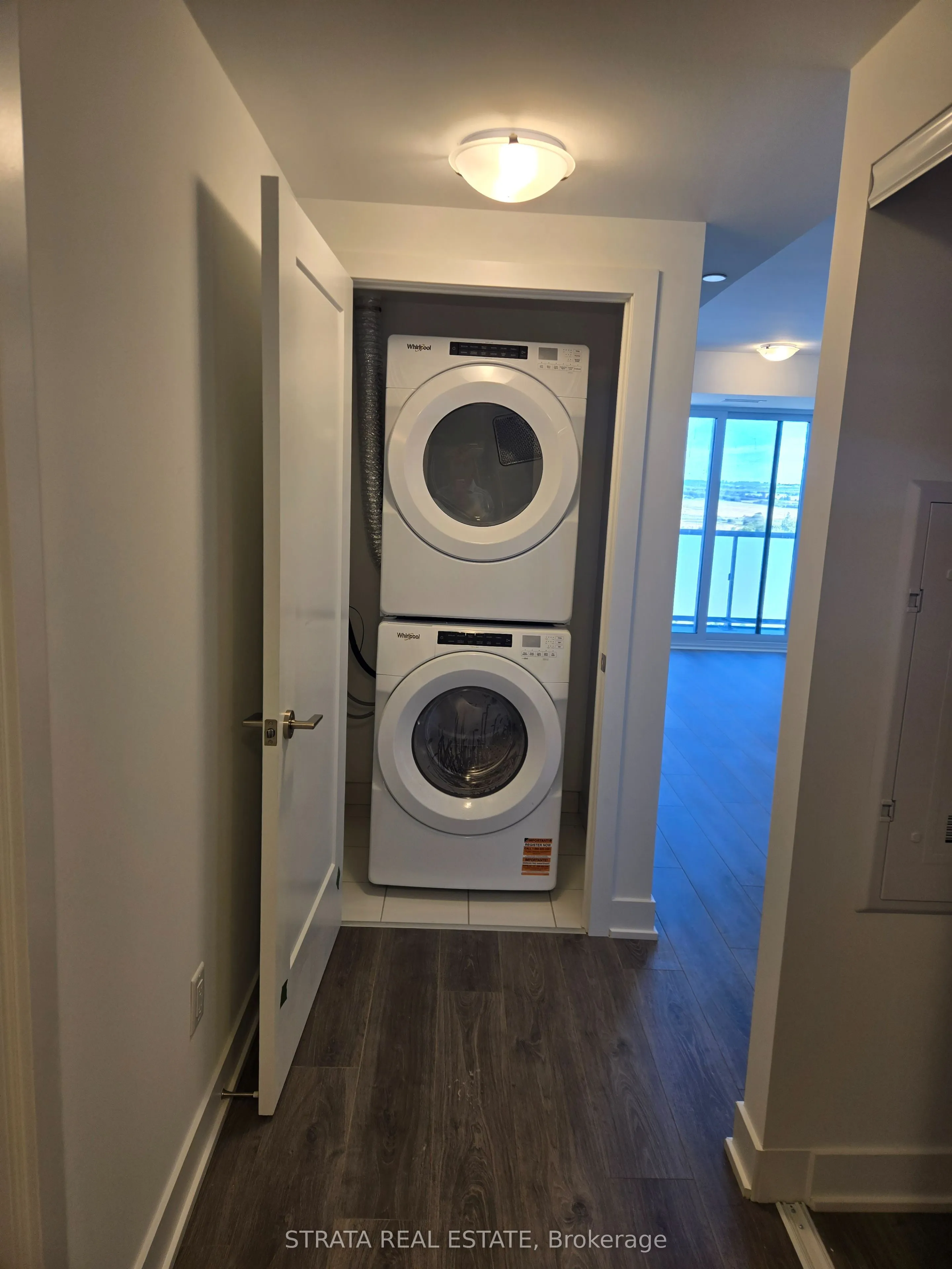 2425 Simcoe Street N, #1633