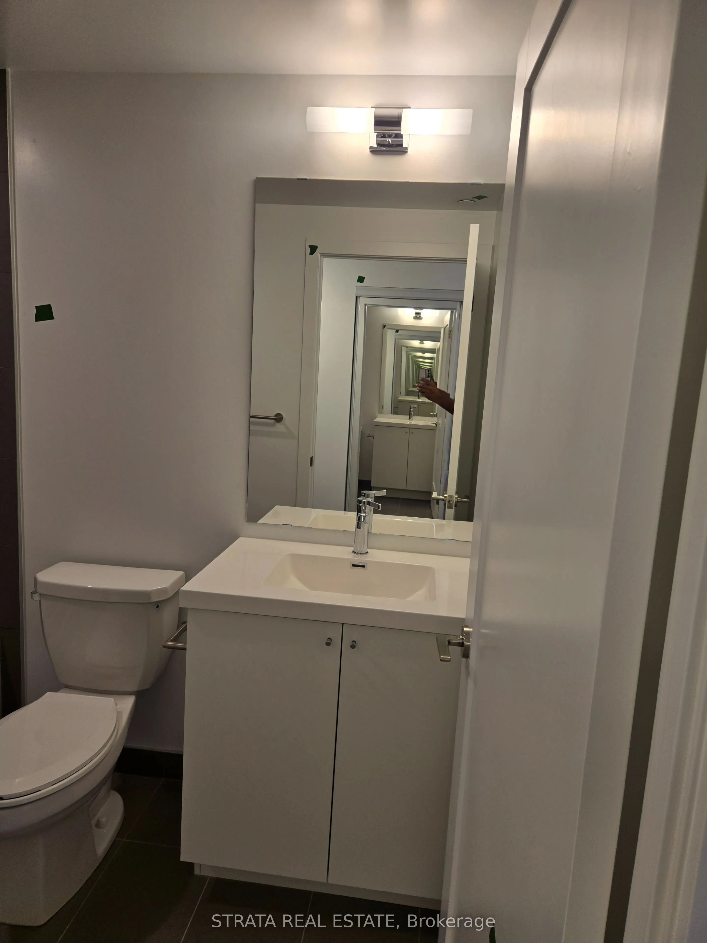 2425 Simcoe Street N, #1633