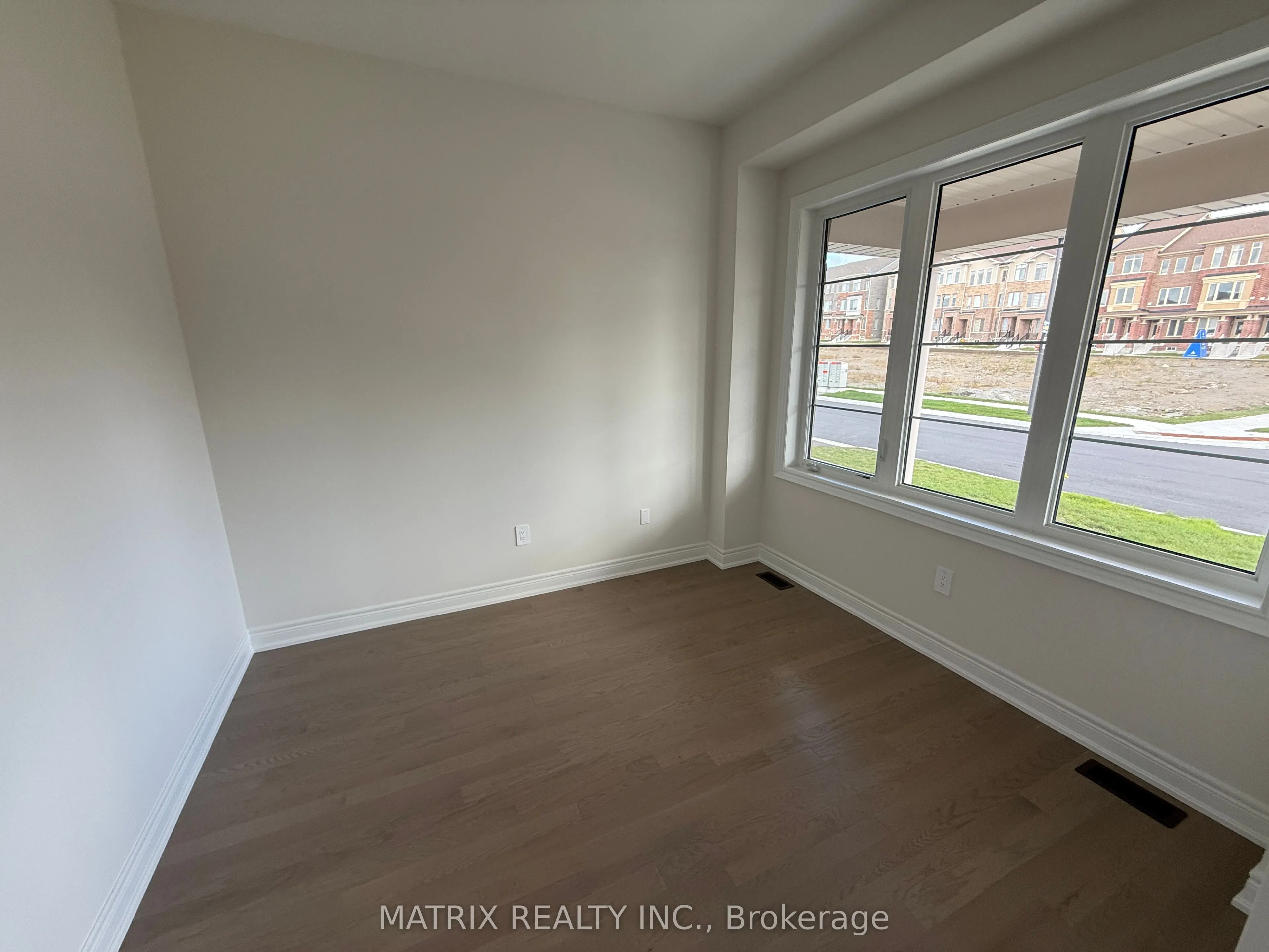 2862 Shortreed Gardens