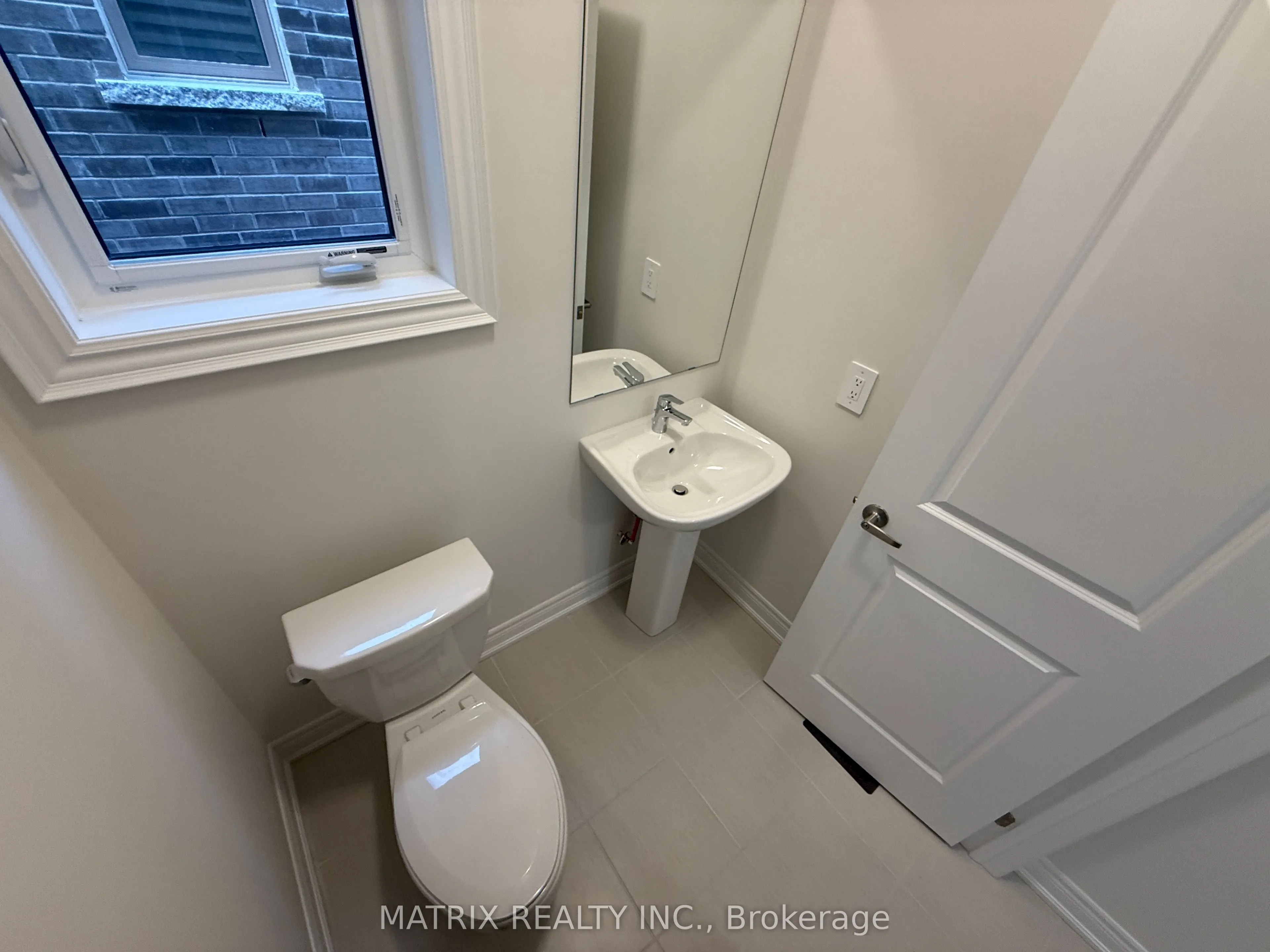 2862 Shortreed Gardens