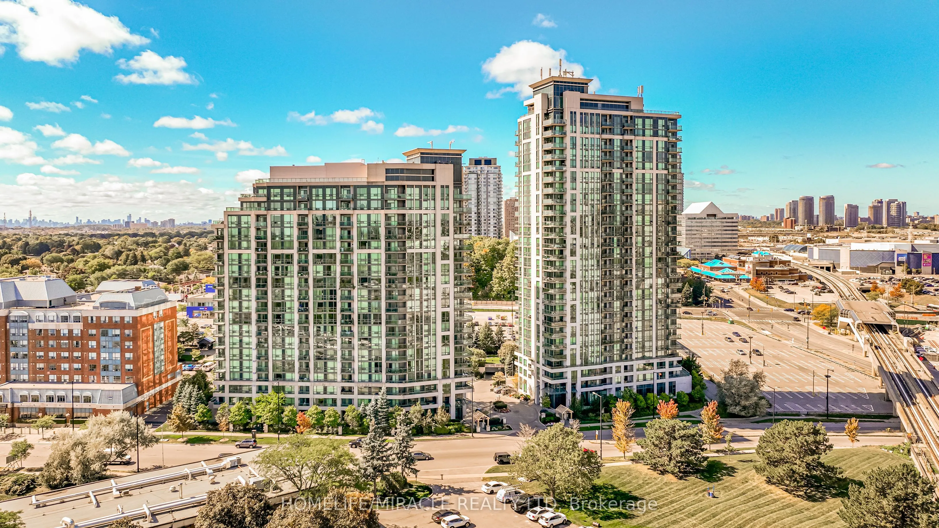 88 Grangeway Avenue, #309