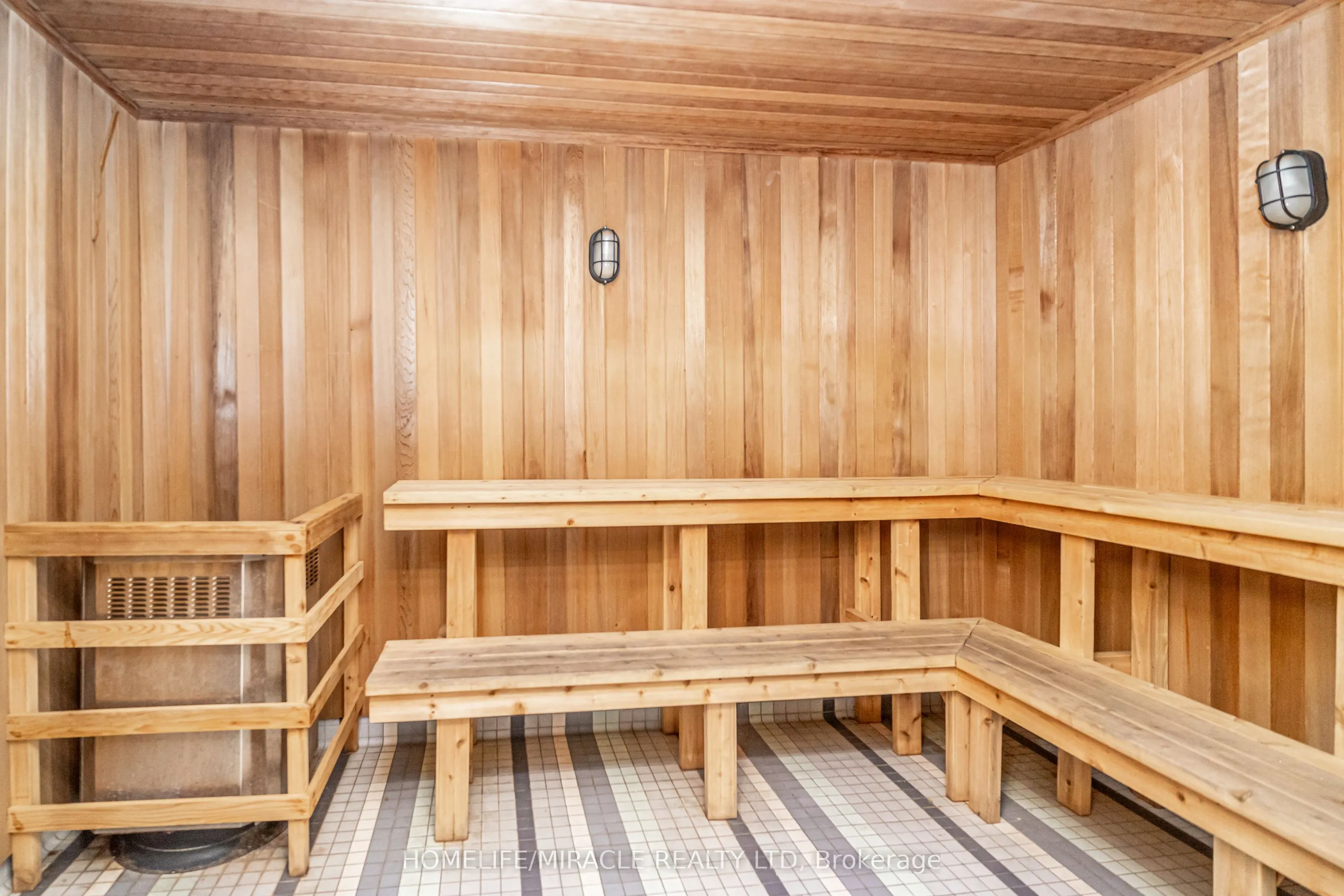 88 Grangeway Avenue, #309