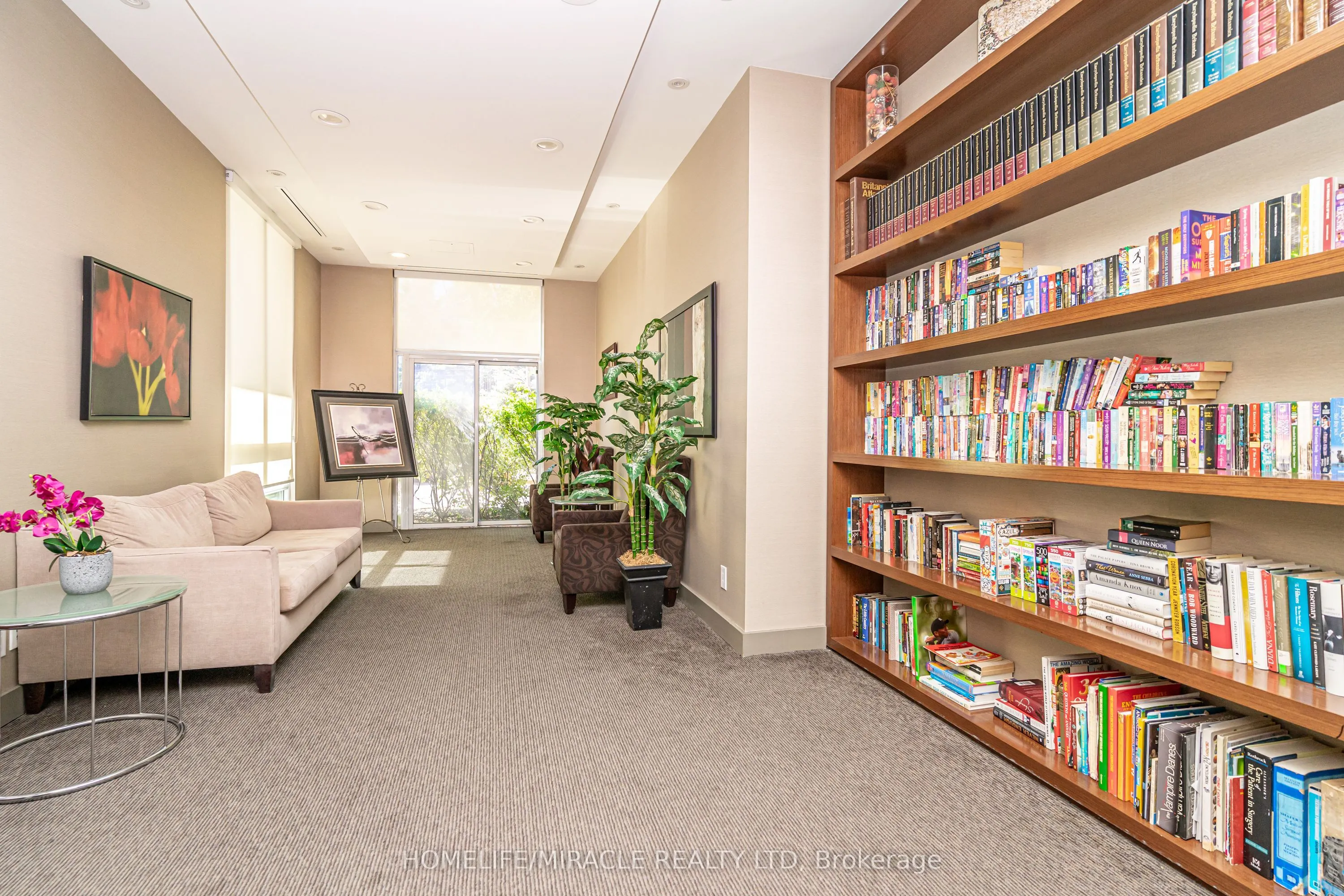 88 Grangeway Avenue, #309