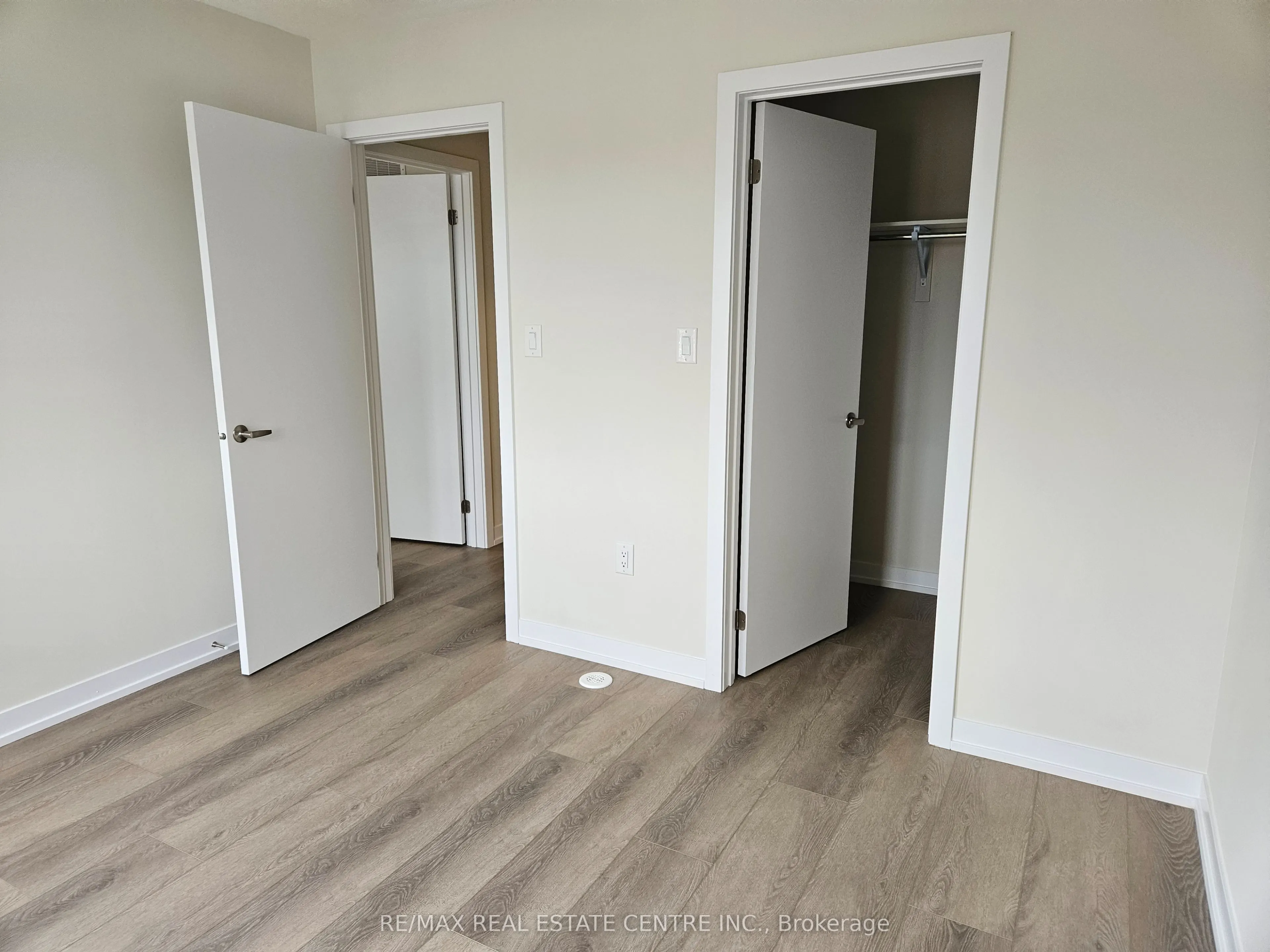 22 Ziibi Way, #Upper