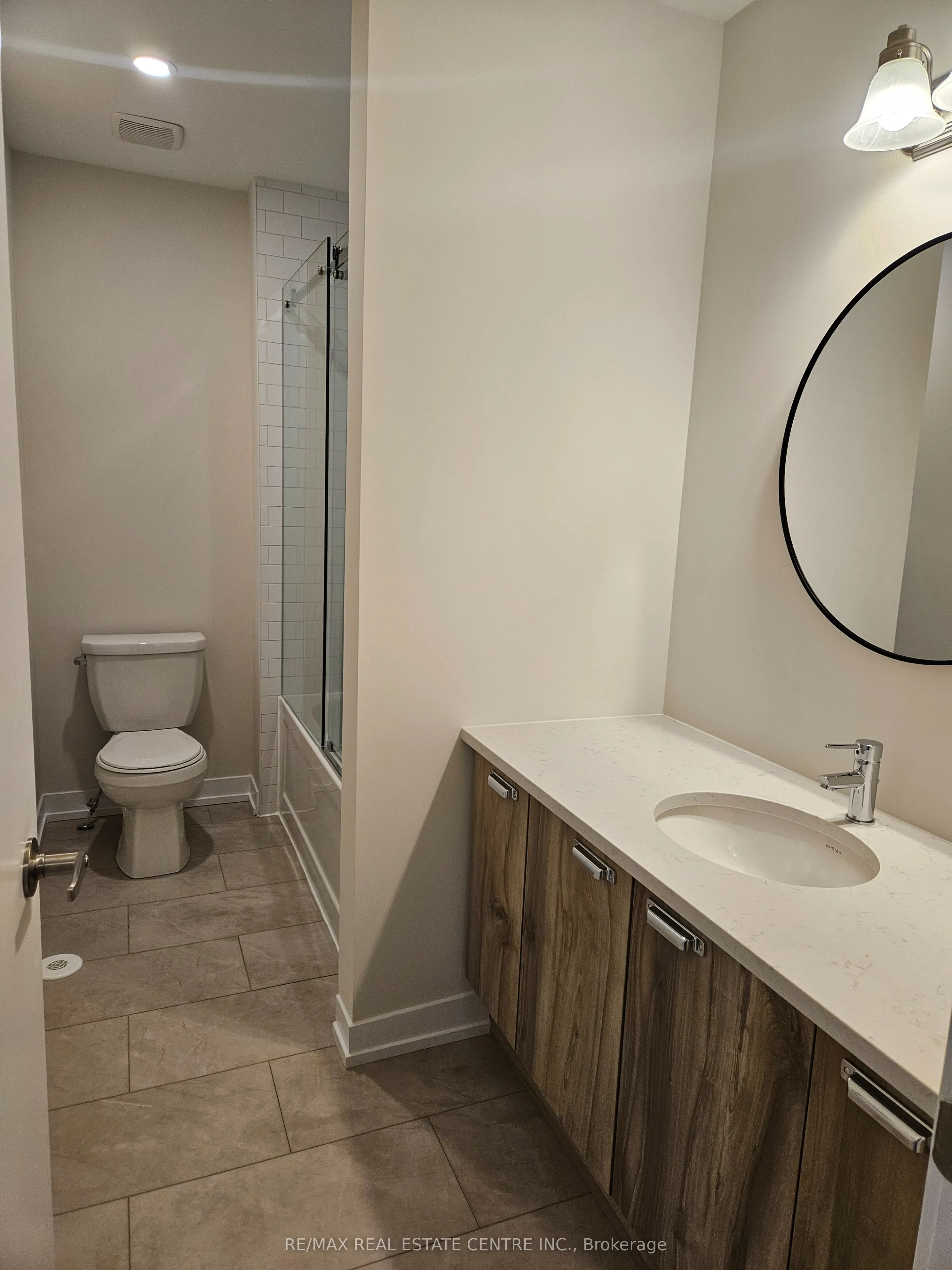 22 Ziibi Way, #Upper