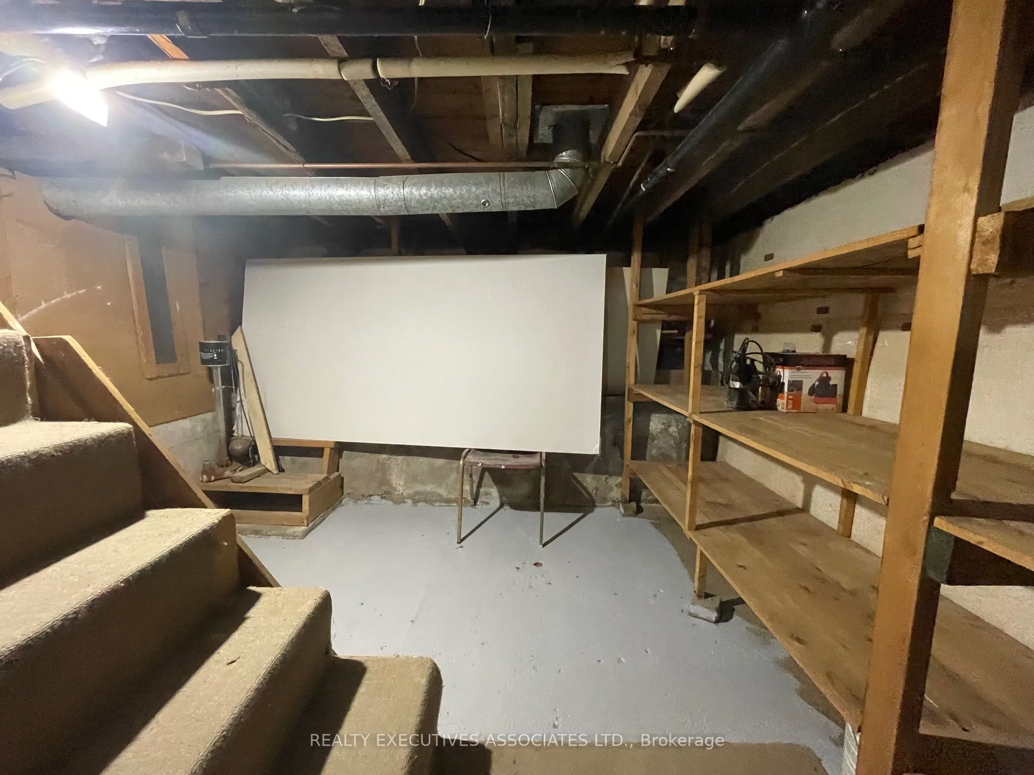 350 Oshawa Boulevard S