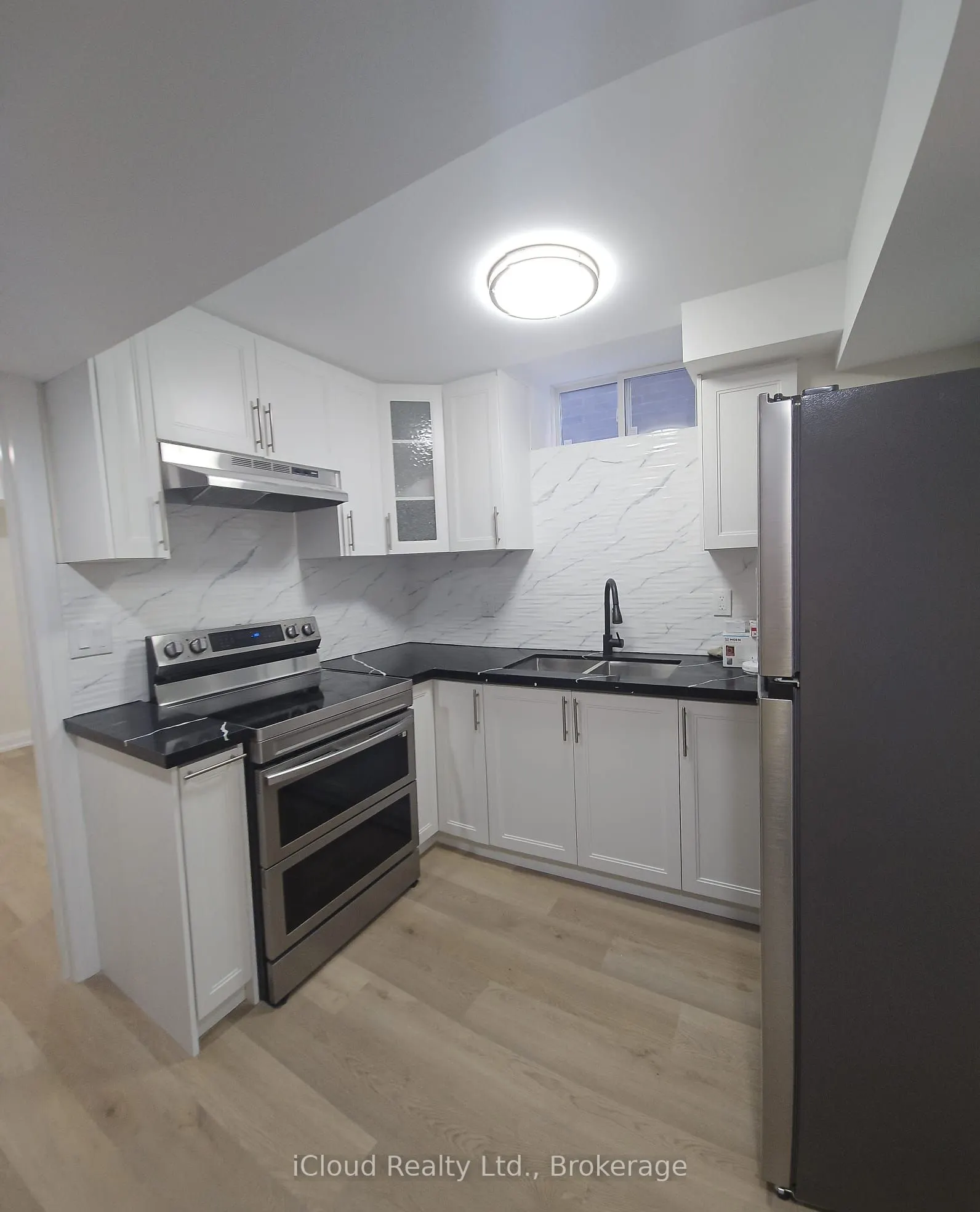 1142 Skyridge Blvd Boulevard