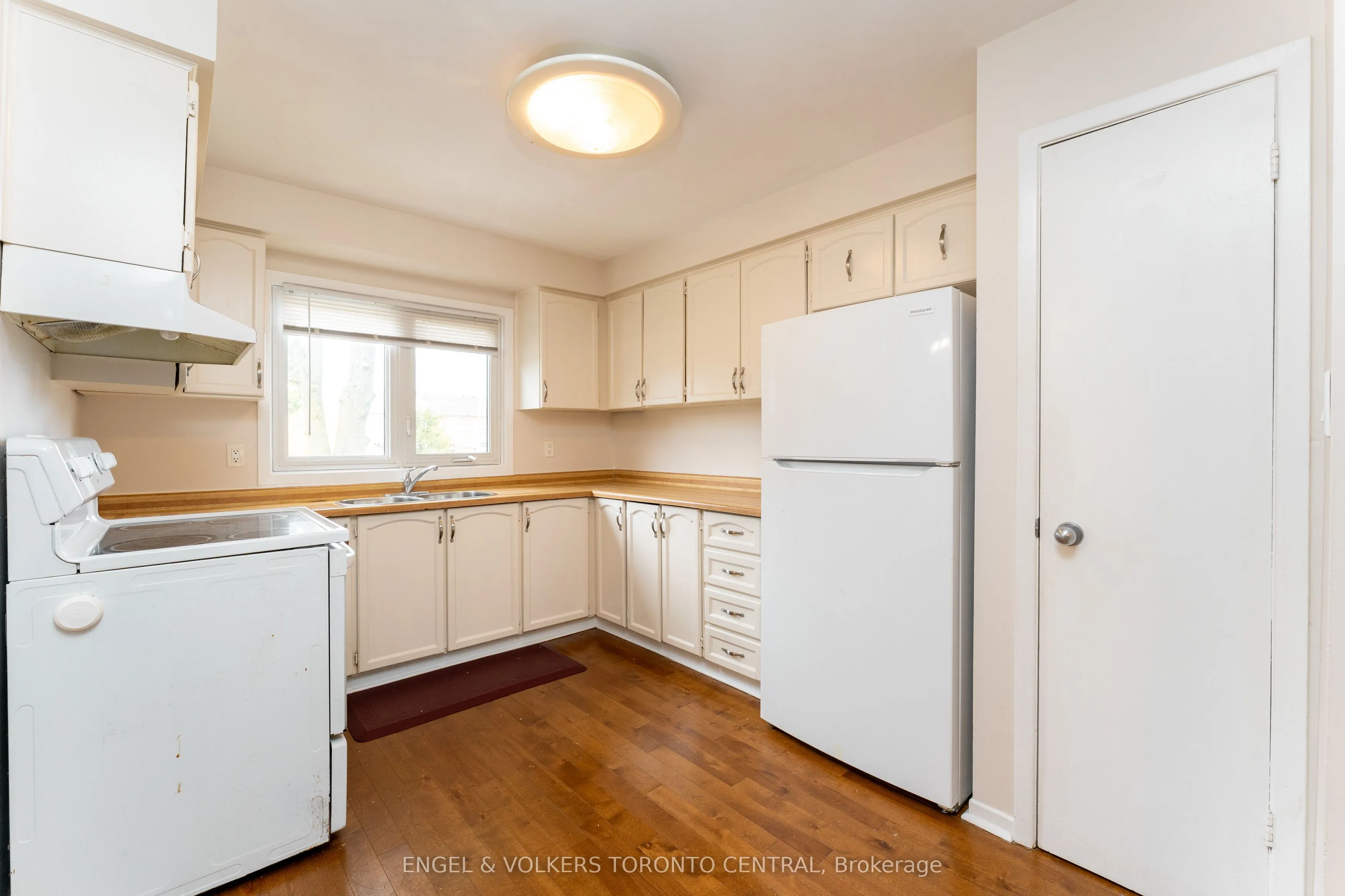 15 Guildwood Parkway, #51