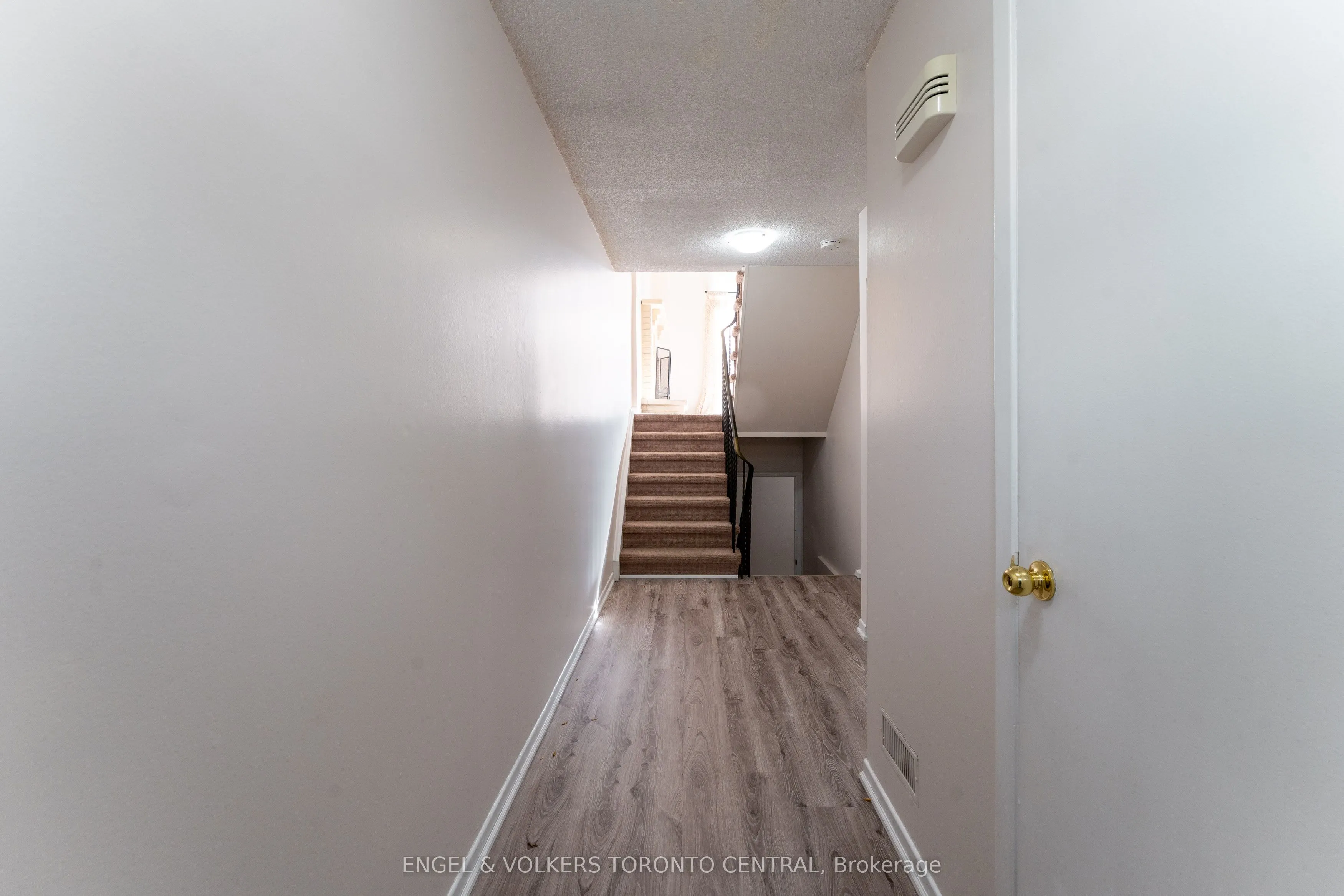 15 Guildwood Parkway, #51