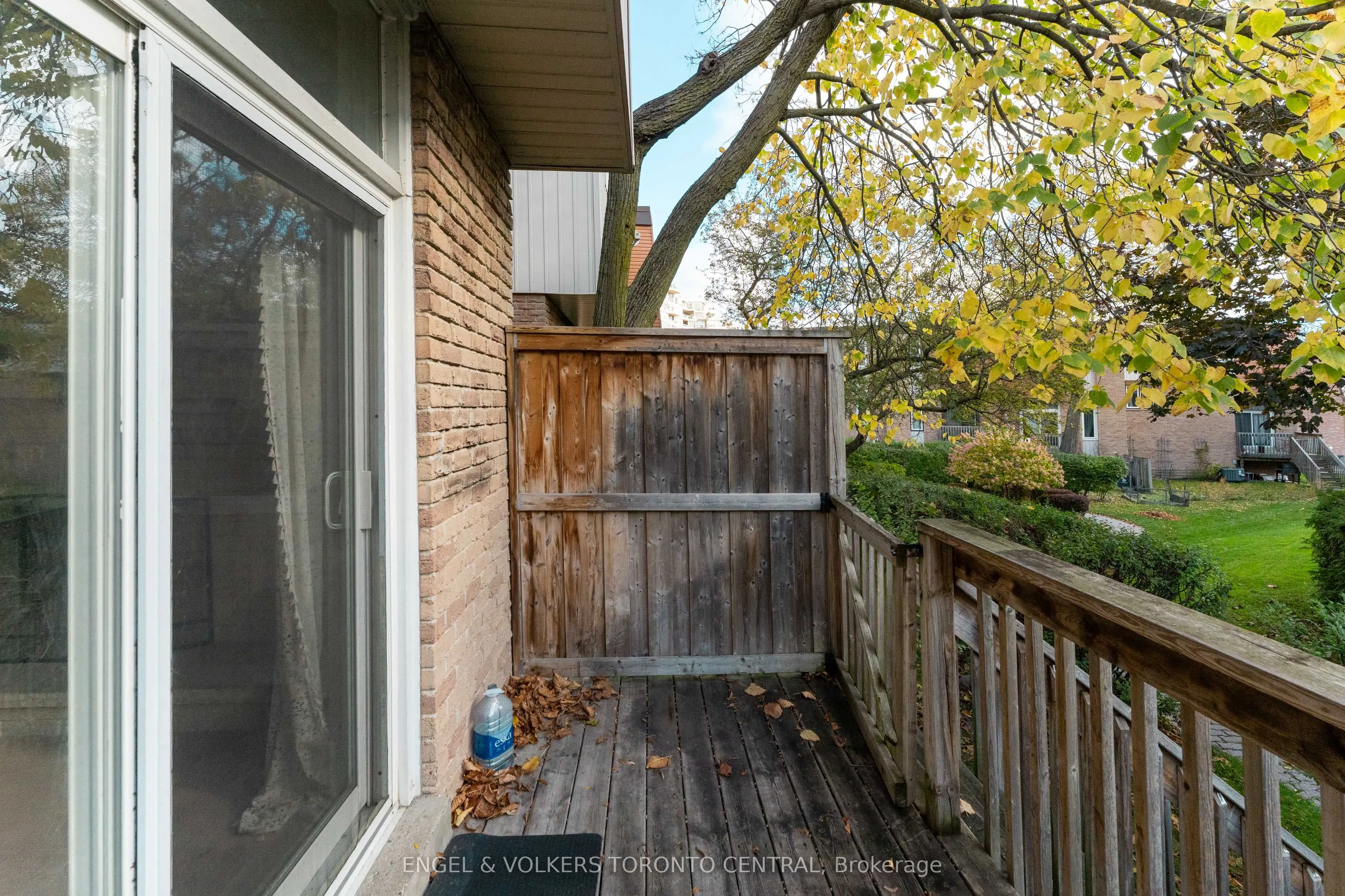 15 Guildwood Parkway, #51