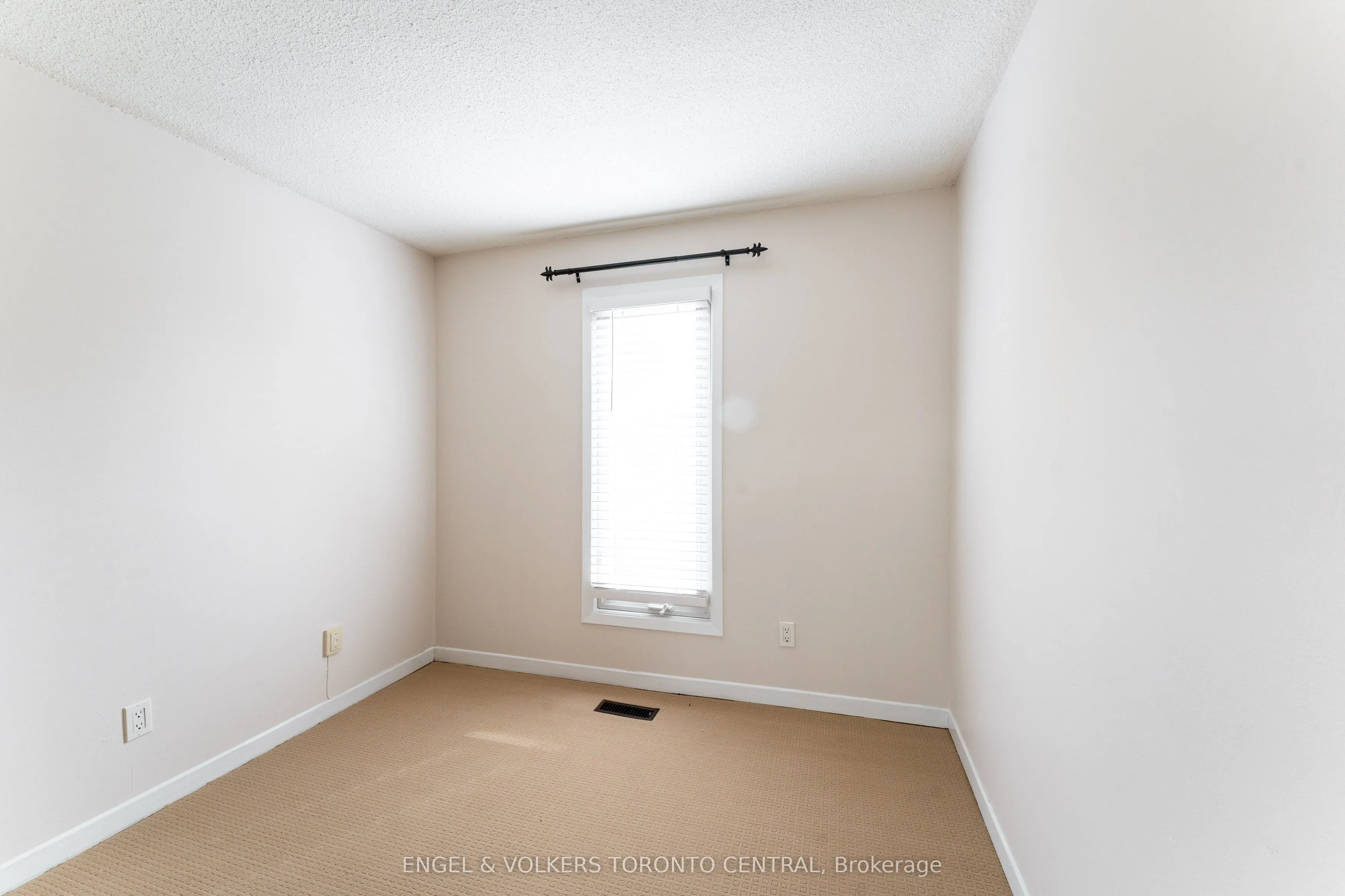 15 Guildwood Parkway, #51