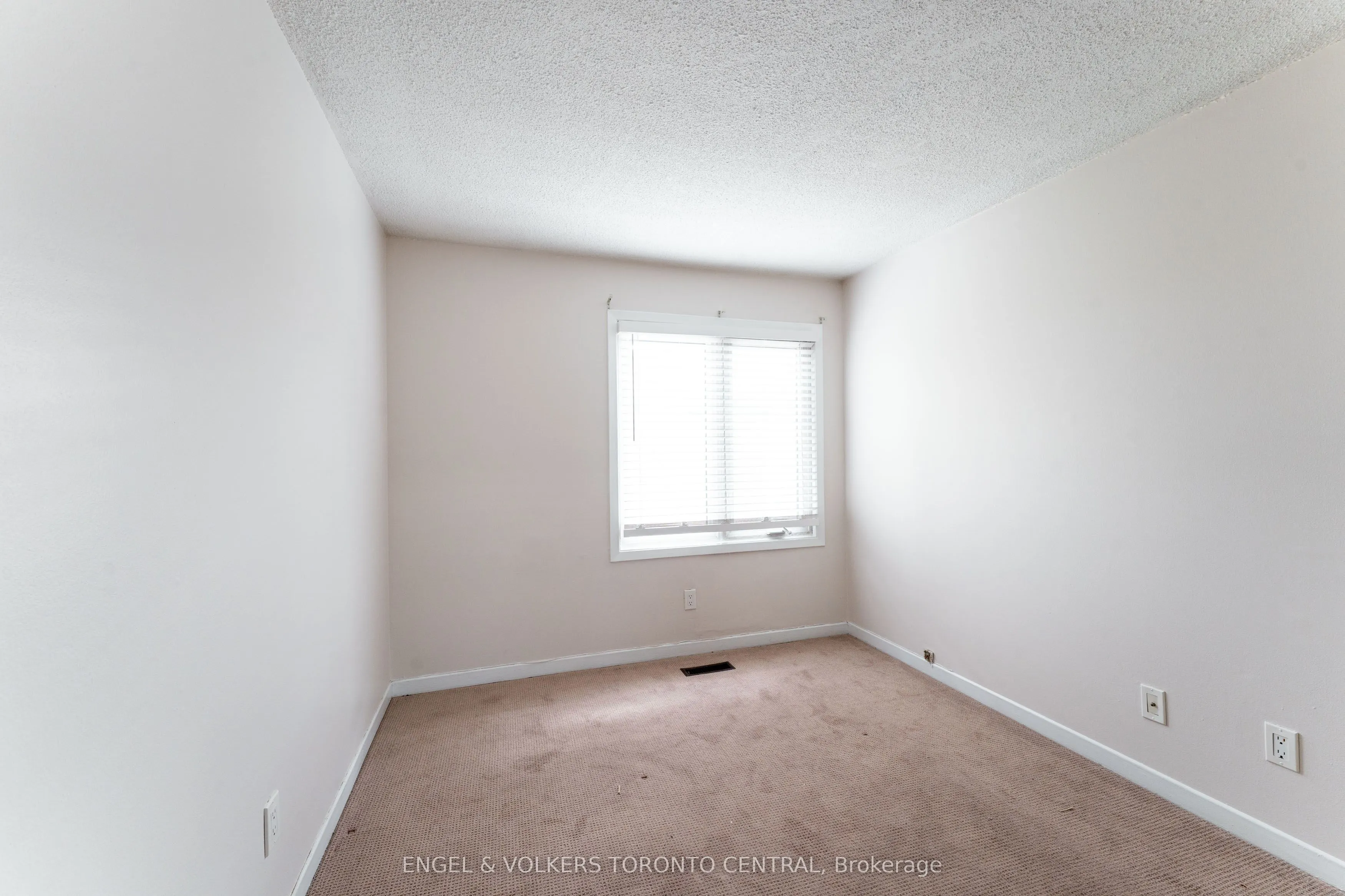 15 Guildwood Parkway, #51