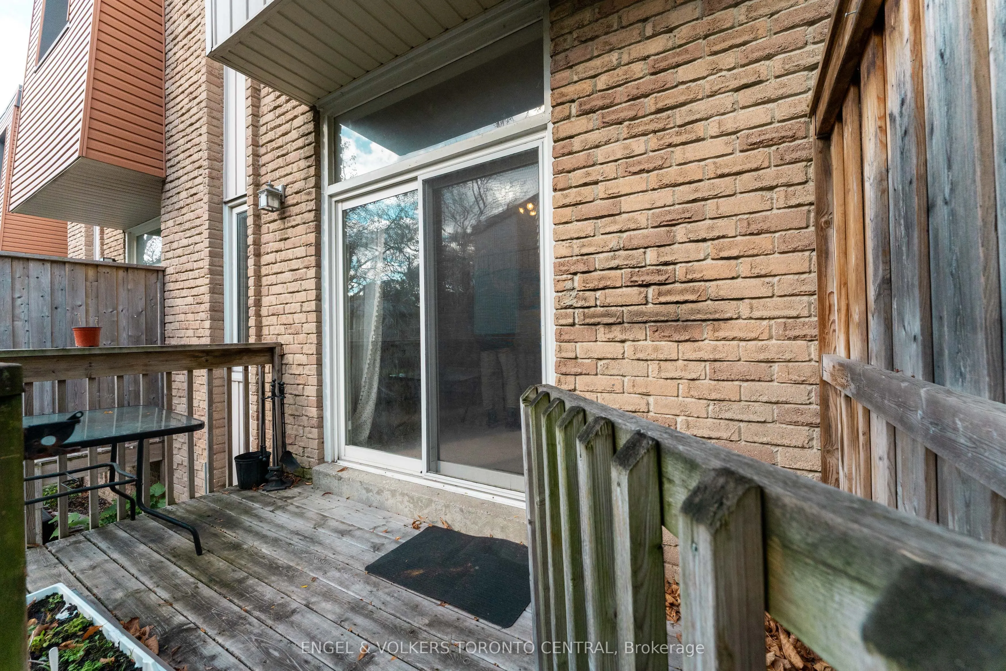 15 Guildwood Parkway, #51