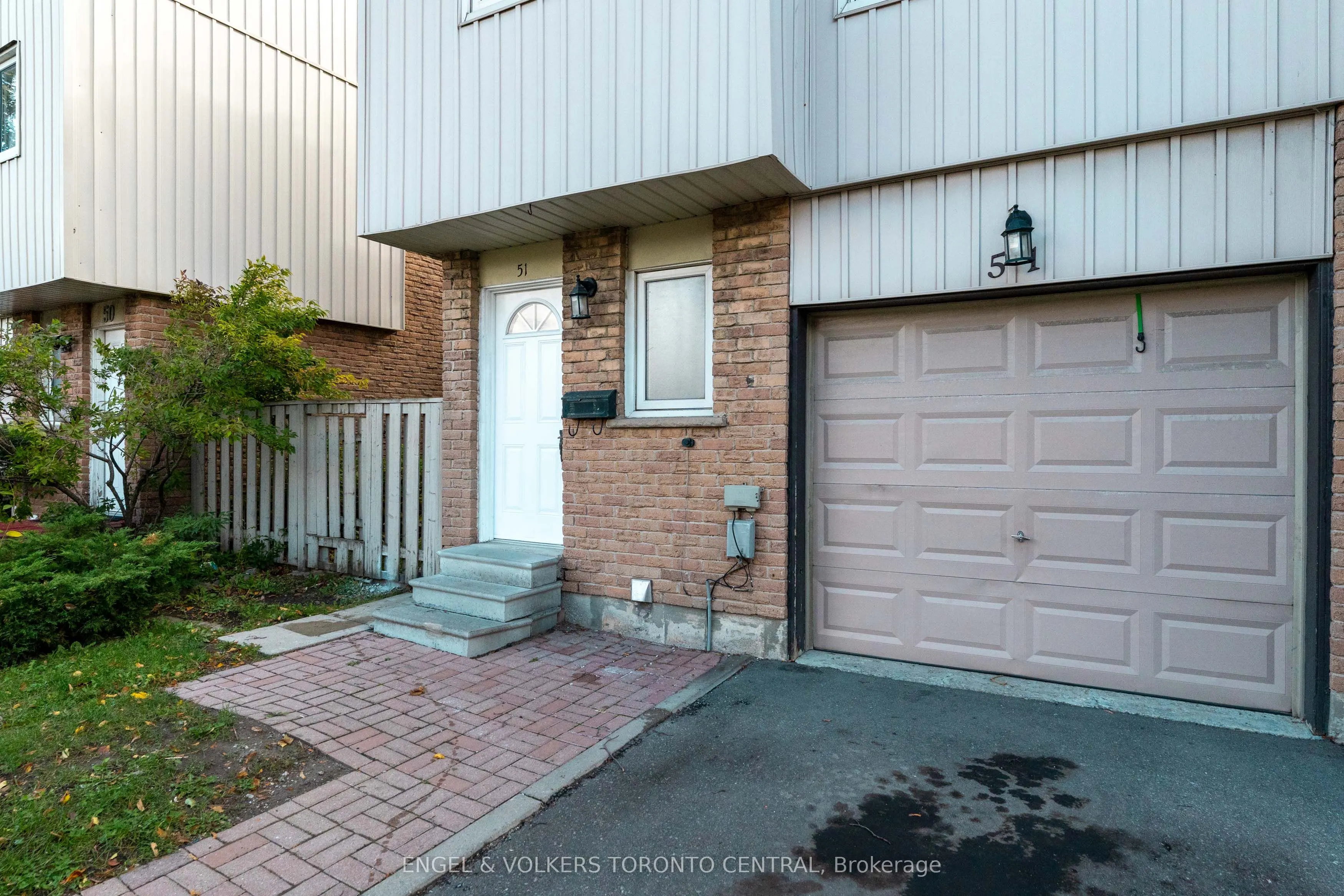 15 Guildwood Parkway, #51