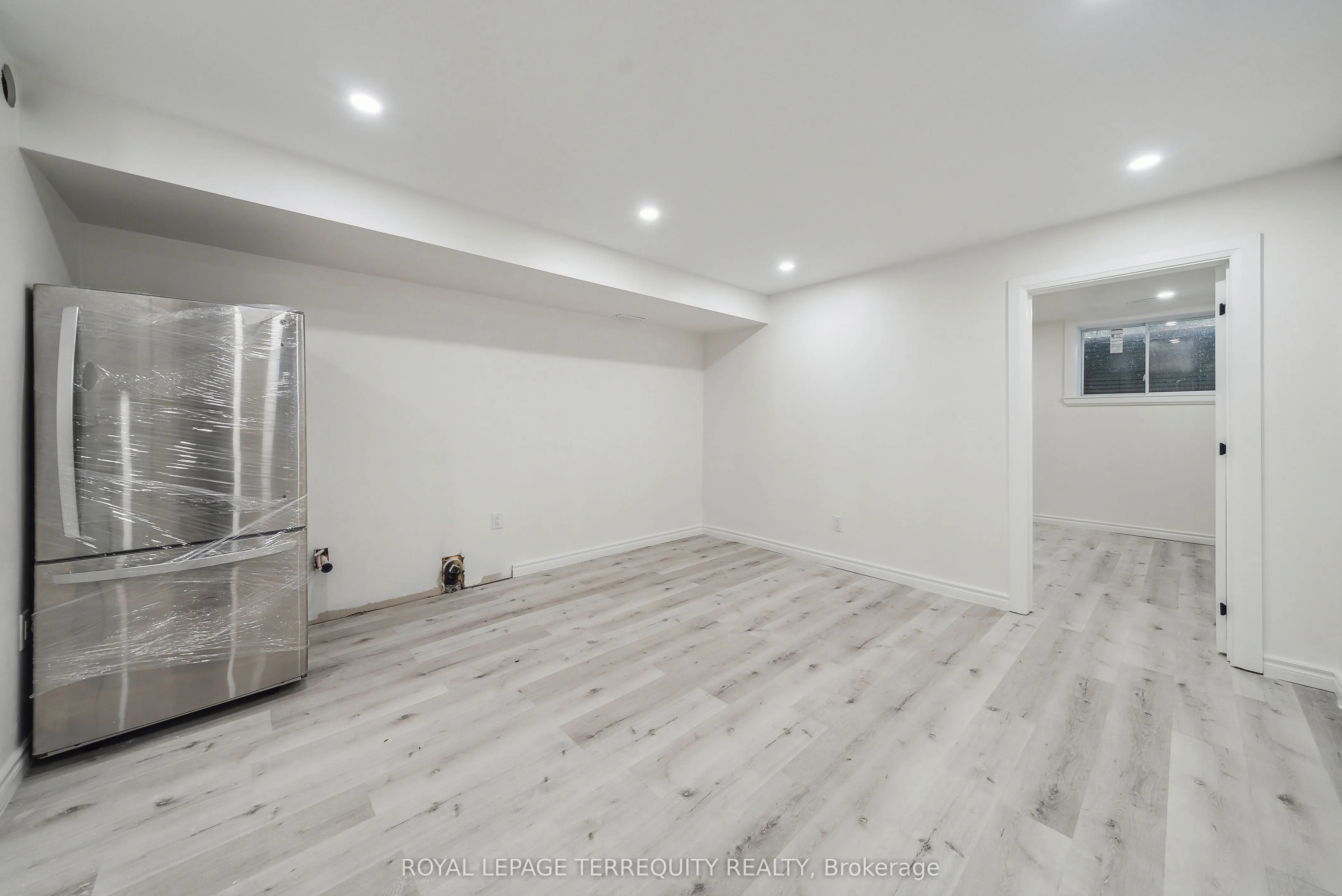 10 Mack Avenue, #Main floor