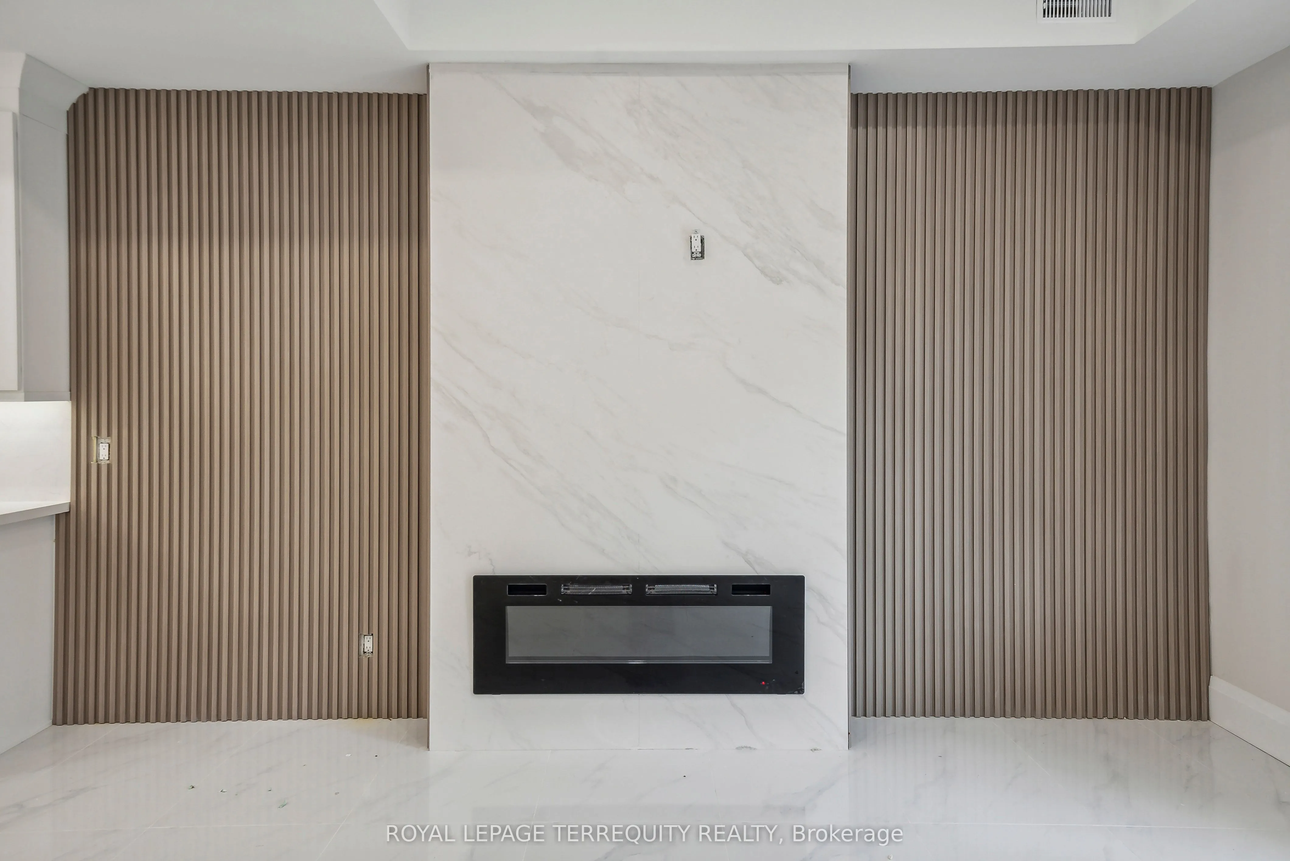 10 Mack Avenue, #Main floor