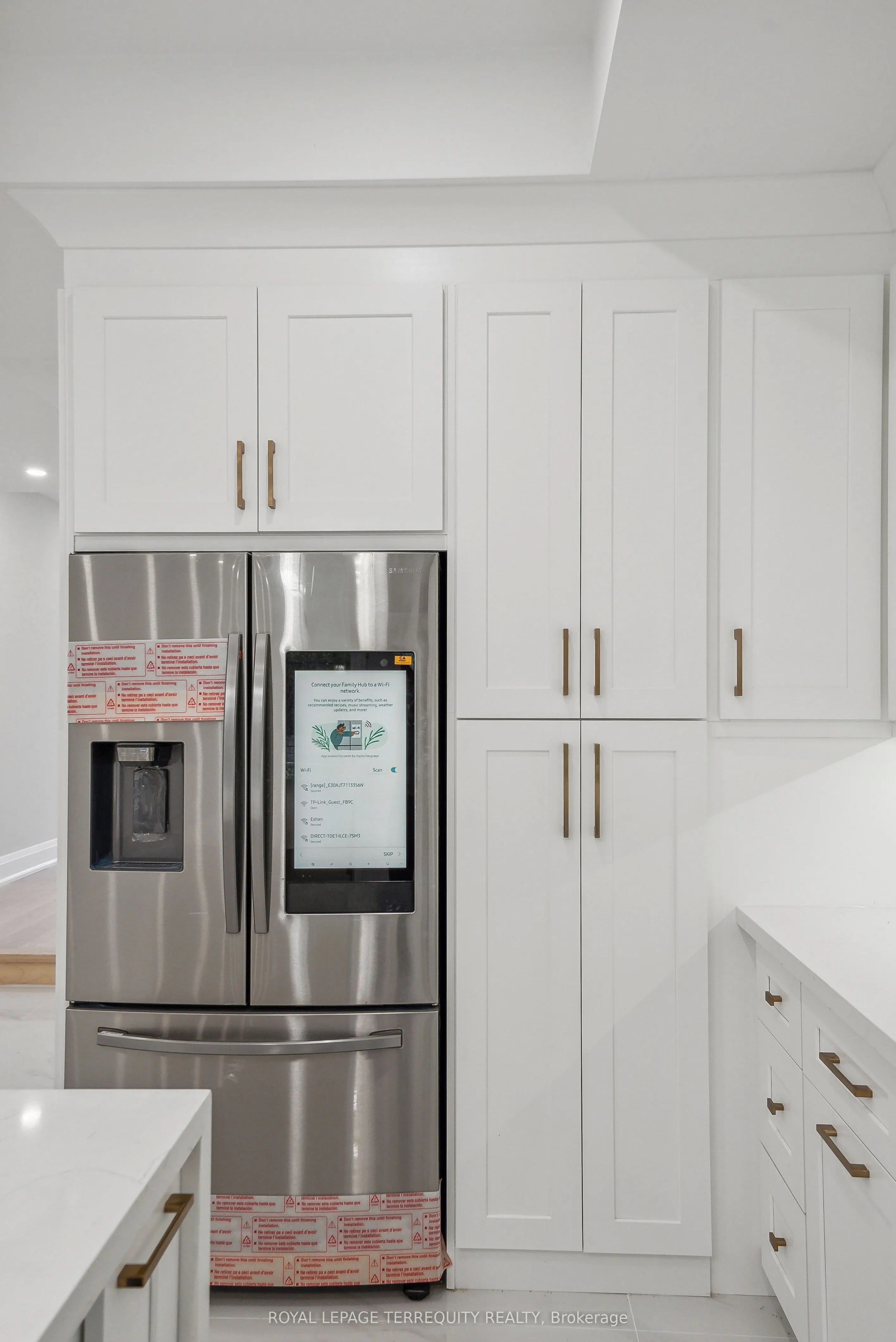 10 Mack Avenue, #Main floor