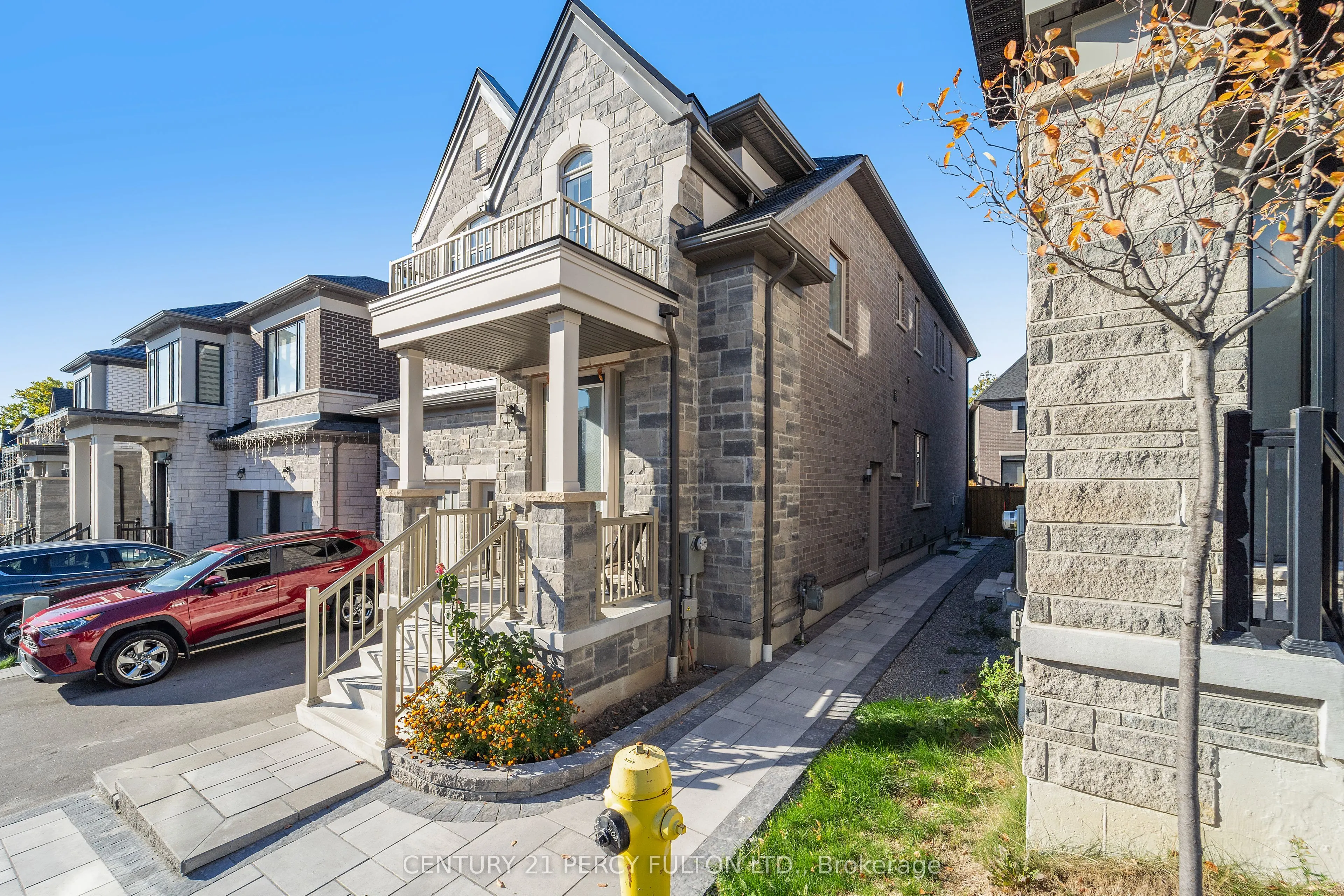 400 Finch Avenue, #37