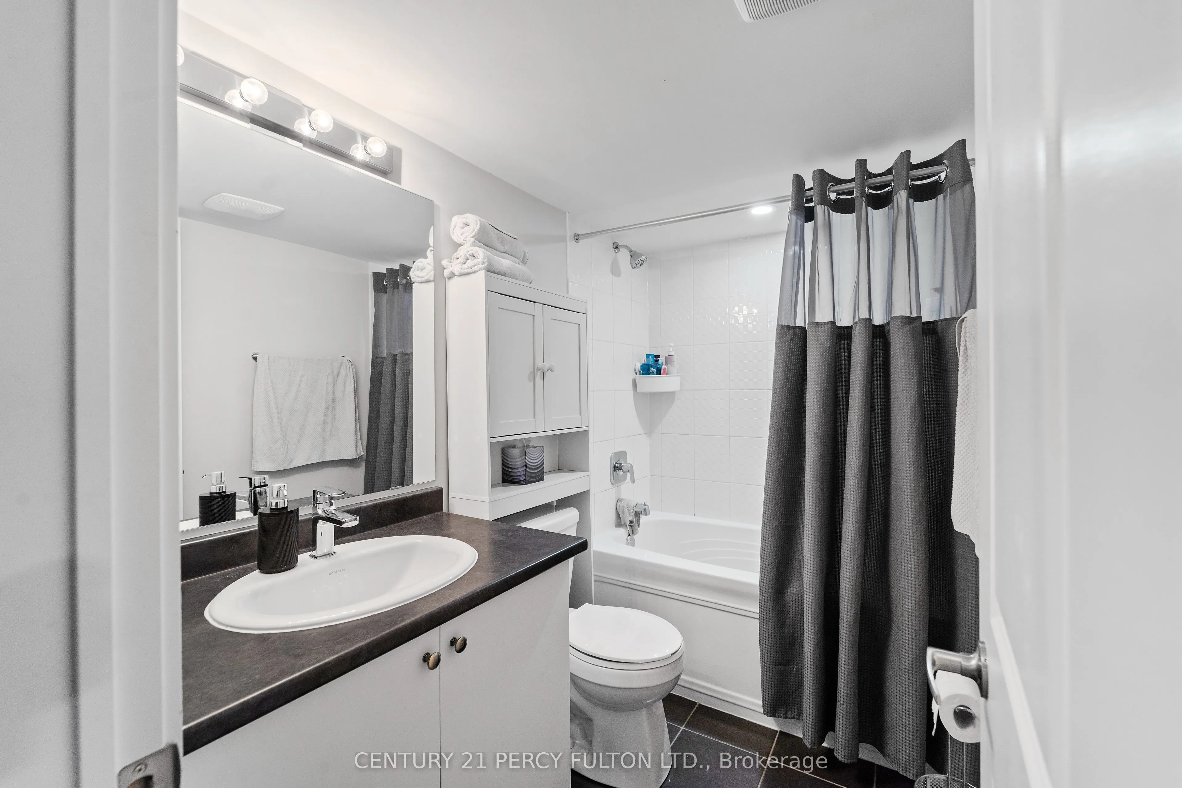 400 Finch Avenue, #37